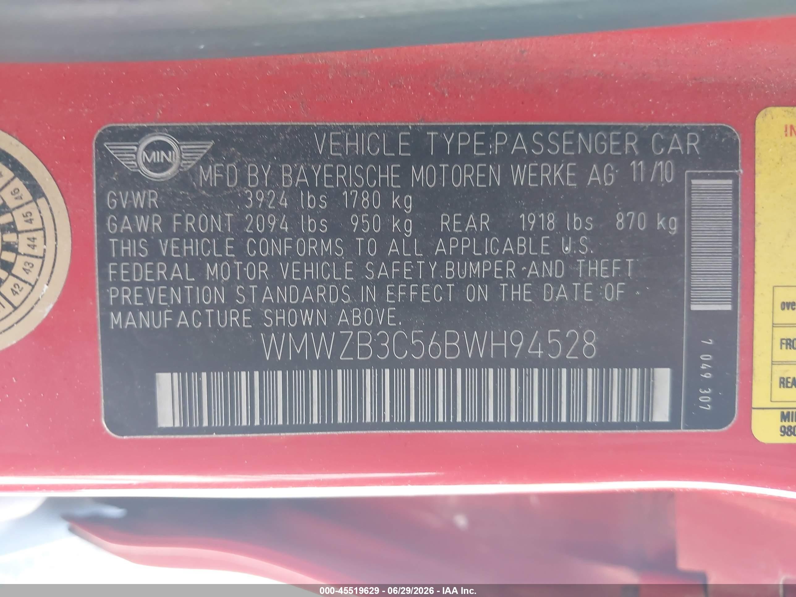 2011 Mini Cooper Countryman   Red vin: WMWZB3C56BWH94528