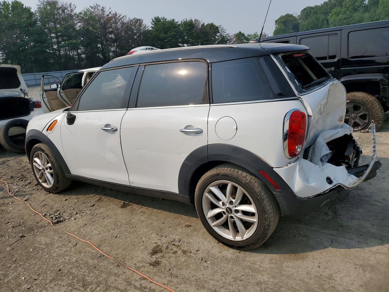 2011 Mini Cooper Countryman White vin: WMWZB3C56BWM29294
