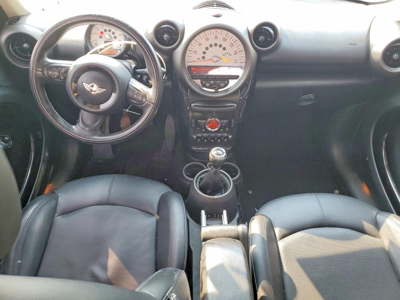 2011 Mini Cooper Countryman White vin: WMWZB3C56BWM29294