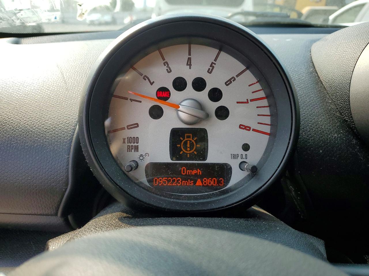 2011 Mini Cooper Countryman White vin: WMWZB3C56BWM29294