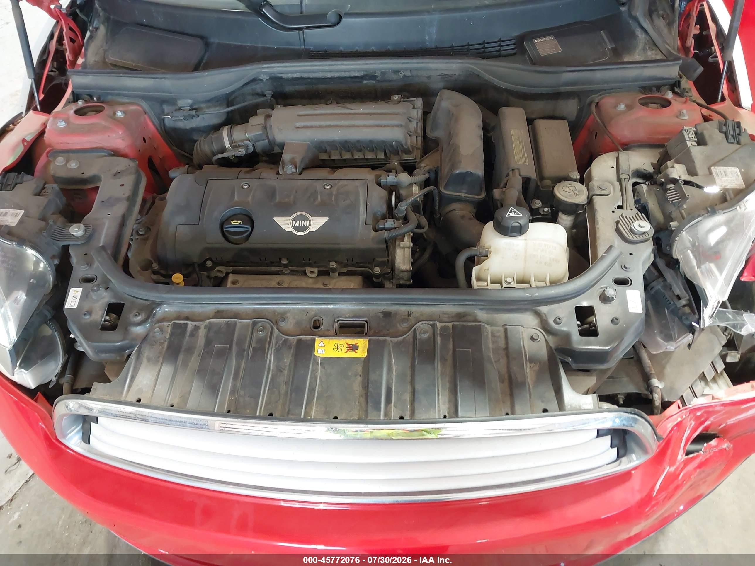 2012 Mini Cooper Countryman   Red vin: WMWZB3C56CWM03070