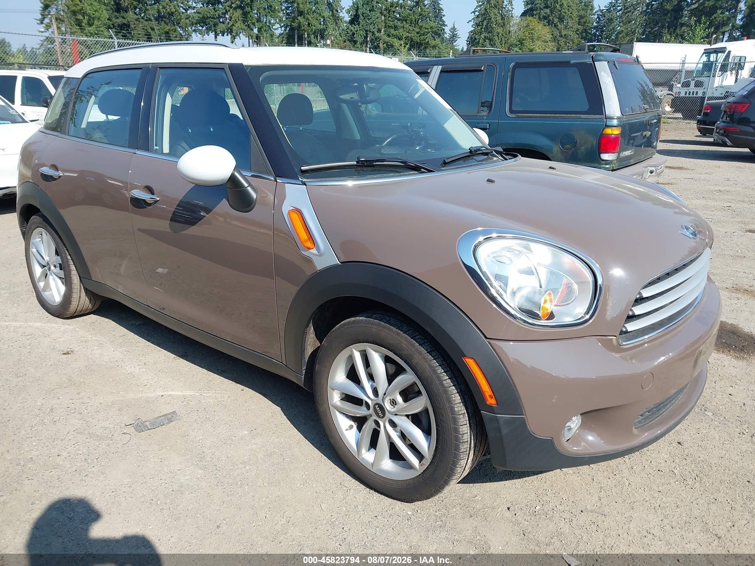 2012 Mini Cooper Countryman   Brown vin: WMWZB3C56CWM06079