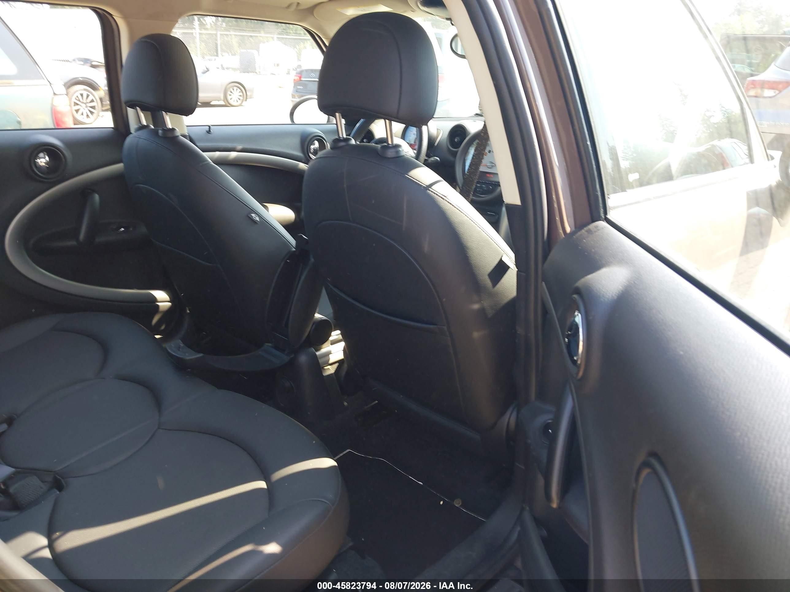 2012 Mini Cooper Countryman   Brown vin: WMWZB3C56CWM06079