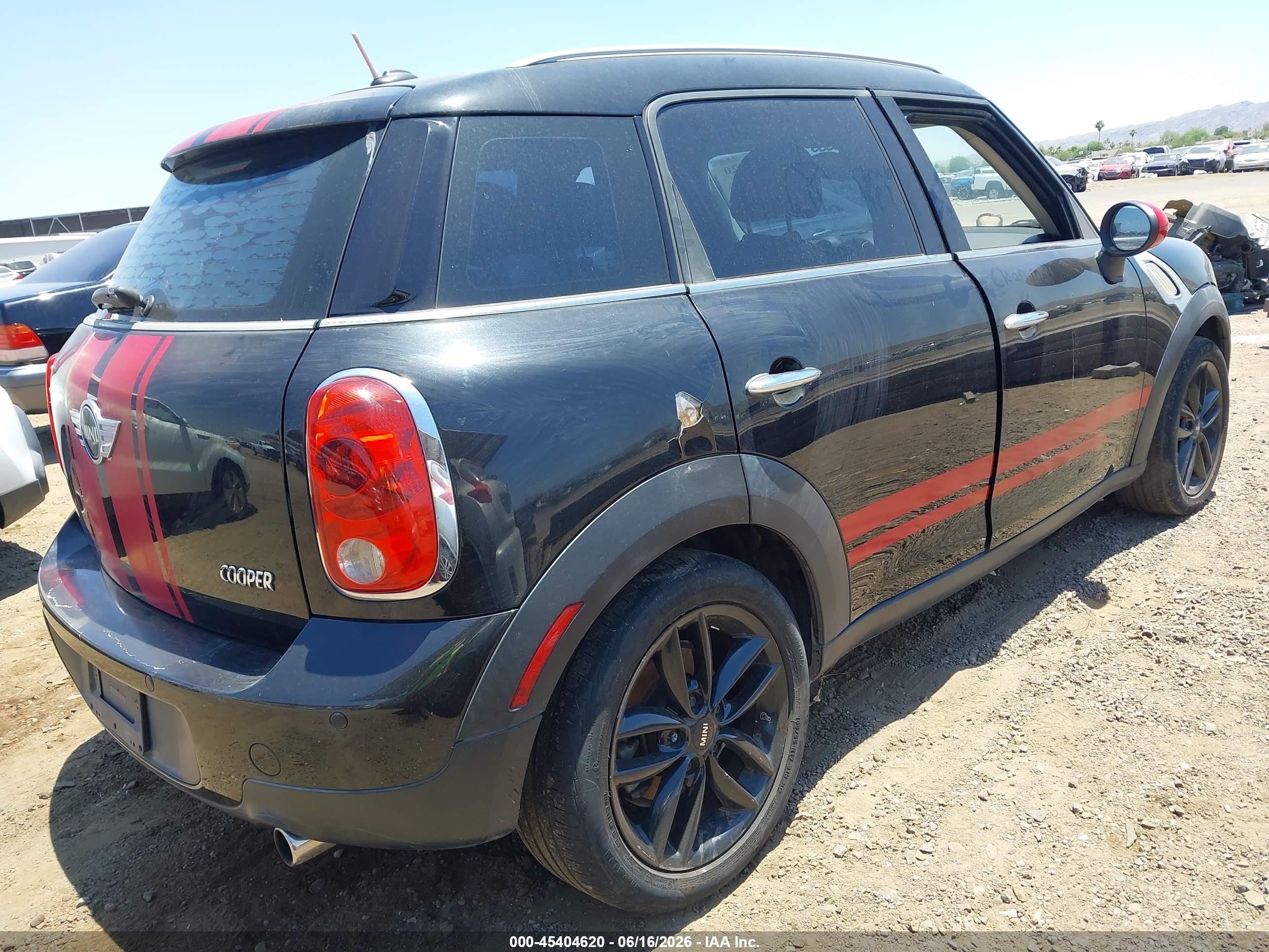 2012 Mini Cooper Countryman   Black vin: WMWZB3C56CWM06888