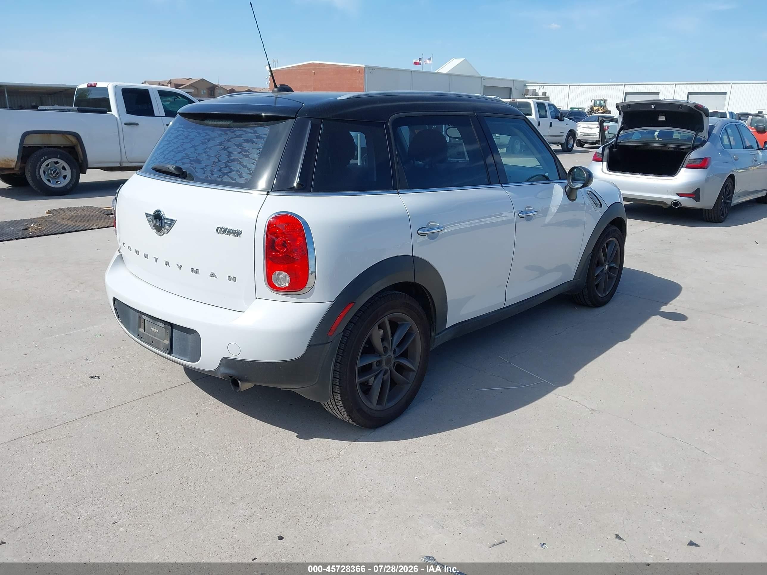 2014 Mini Countryman Cooper Белый vin: WMWZB3C56EWR37950