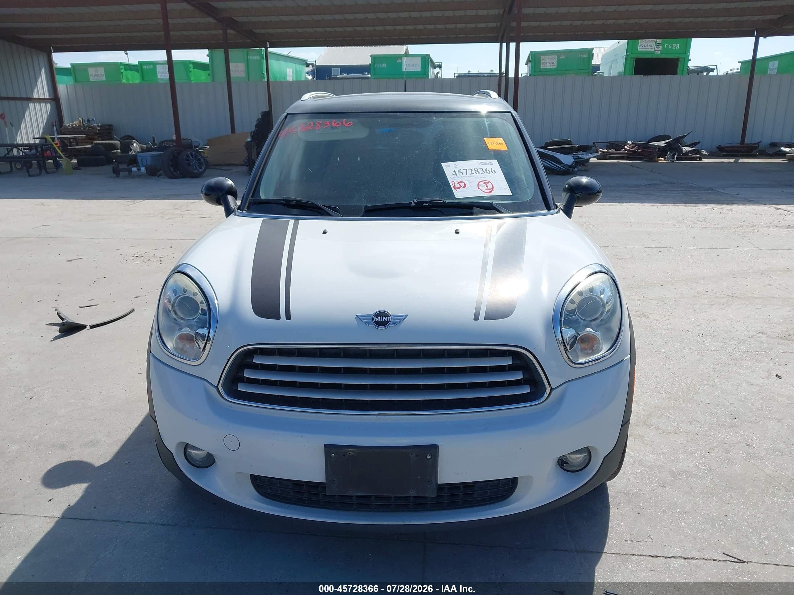 2014 Mini Countryman Cooper Белый vin: WMWZB3C56EWR37950
