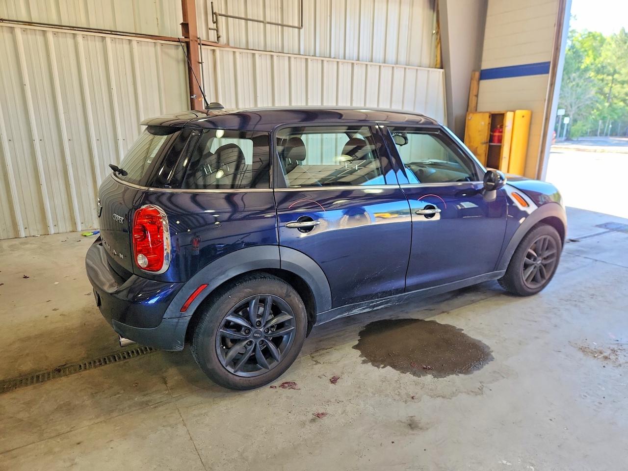 2014 Mini Cooper Countryman Blue vin: WMWZB3C56EWR40394