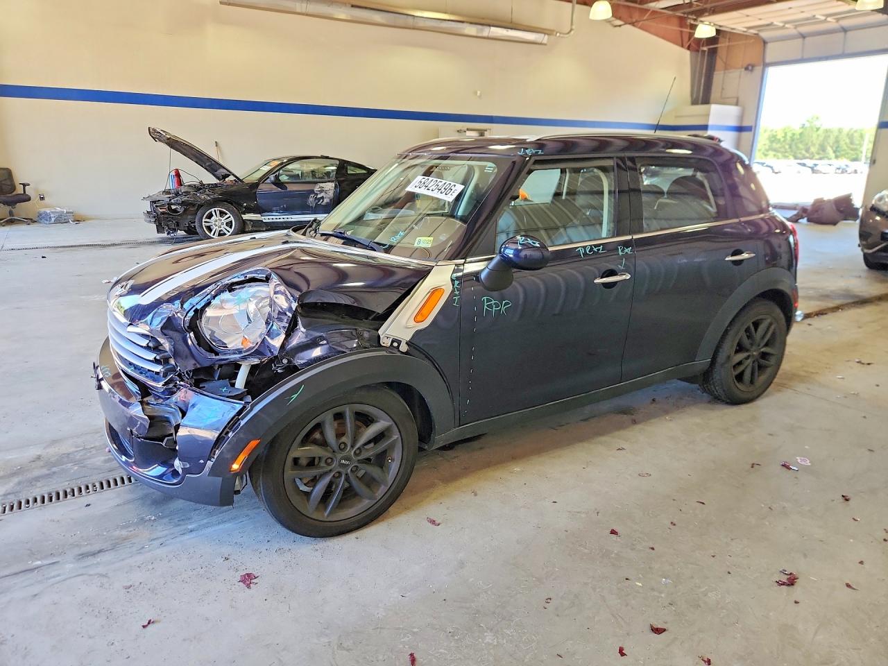 2014 Mini Cooper Countryman Blue vin: WMWZB3C56EWR40394