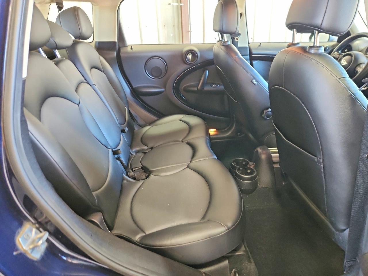 2014 Mini Cooper Countryman Blue vin: WMWZB3C56EWR40394