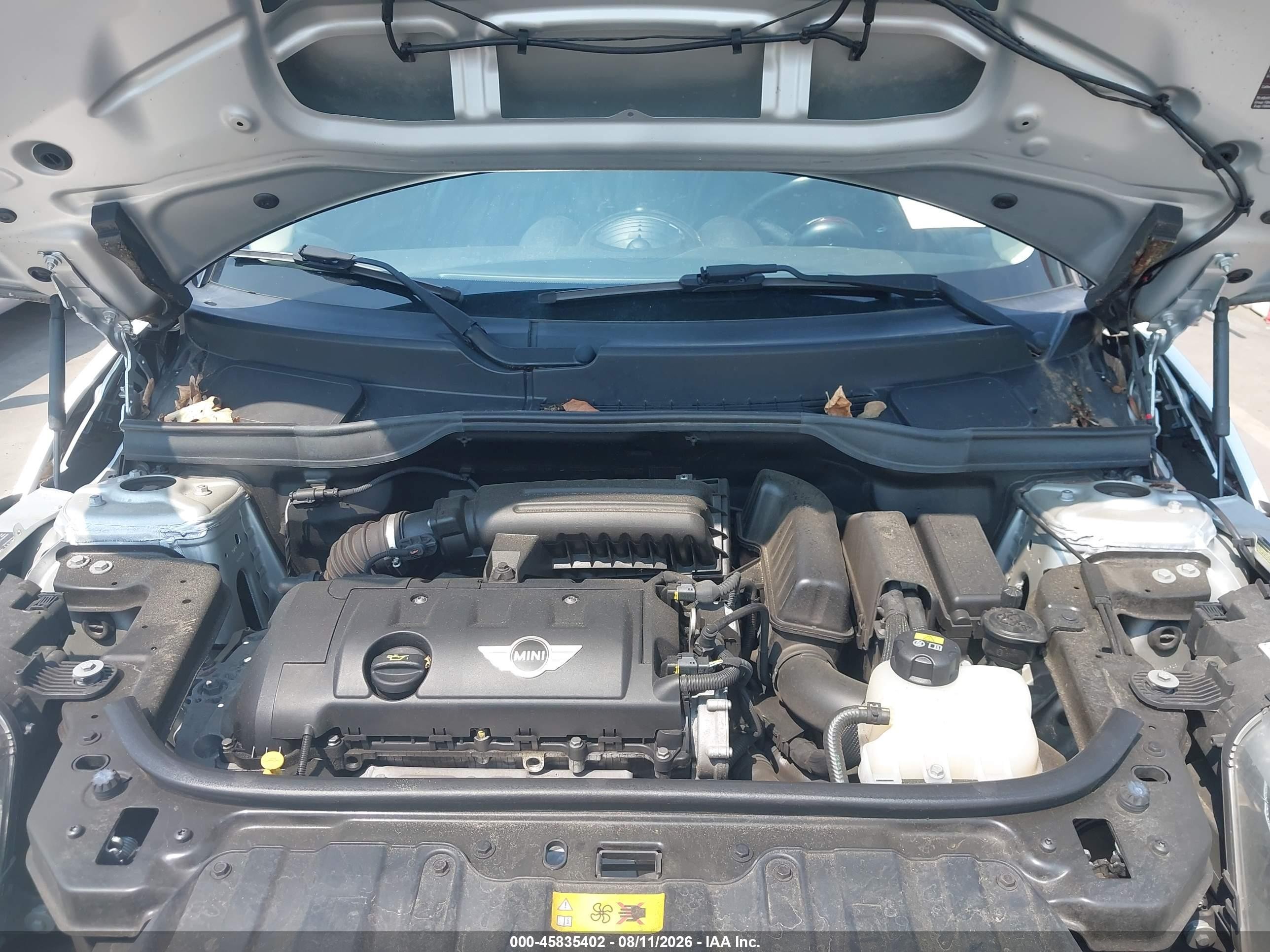 2015 Mini Countryman Cooper Silver vin: WMWZB3C56FWR44219