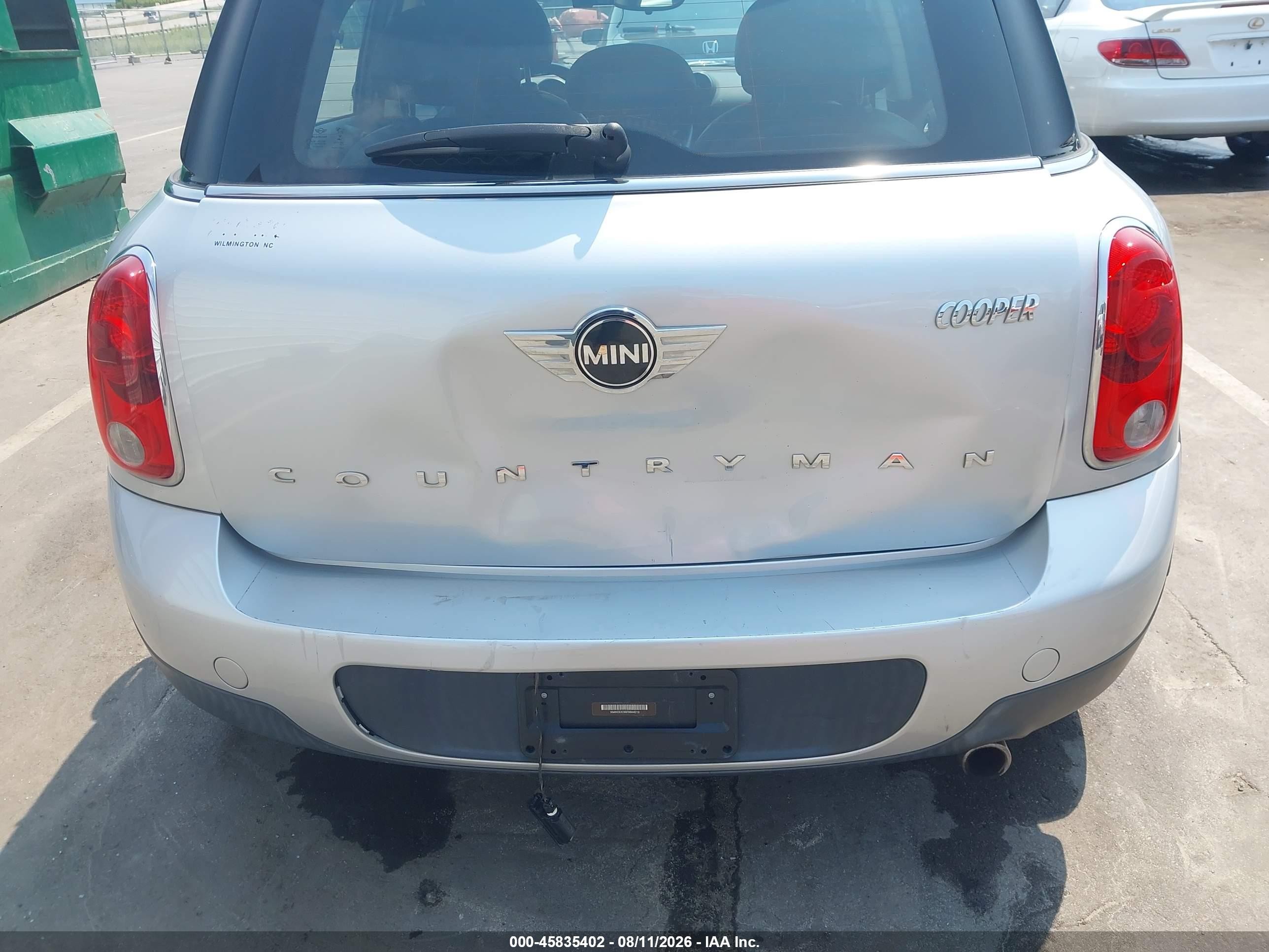 2015 Mini Countryman Cooper Silver vin: WMWZB3C56FWR44219