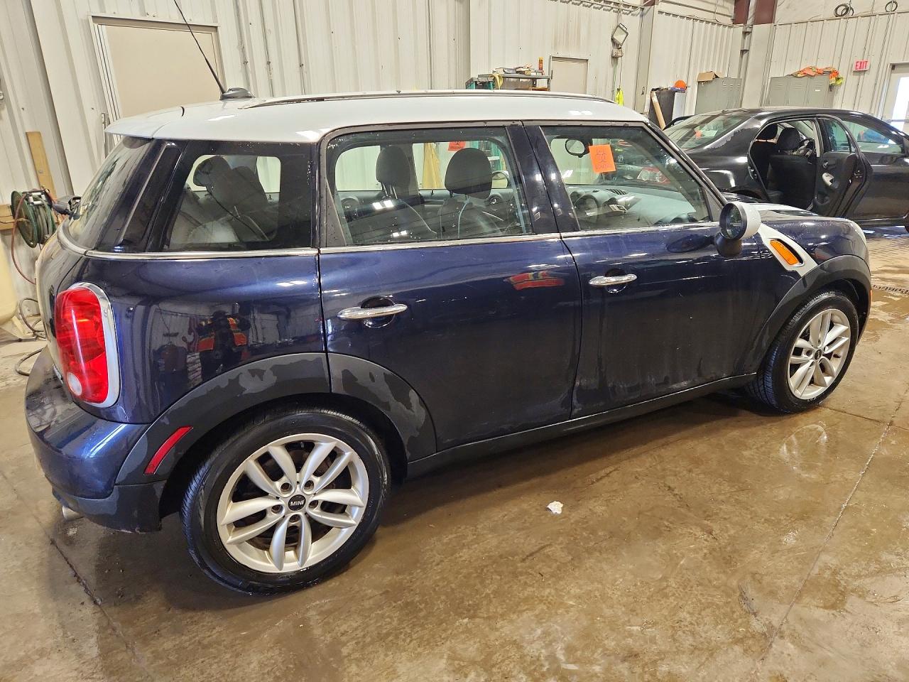 2011 Mini Cooper Countryman Black vin: WMWZB3C57BWM01245