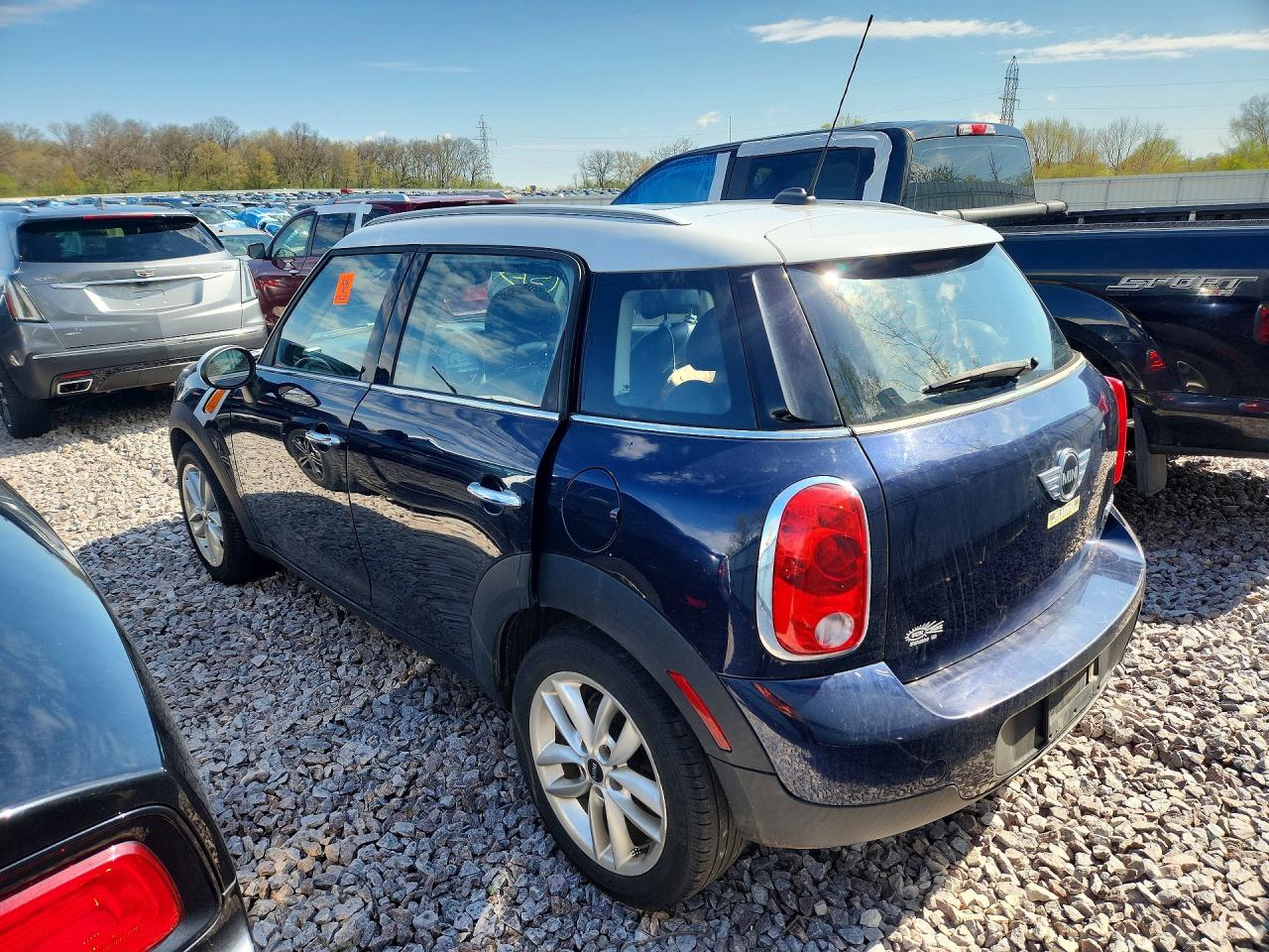 2011 Mini Cooper Countryman Black vin: WMWZB3C57BWM01245
