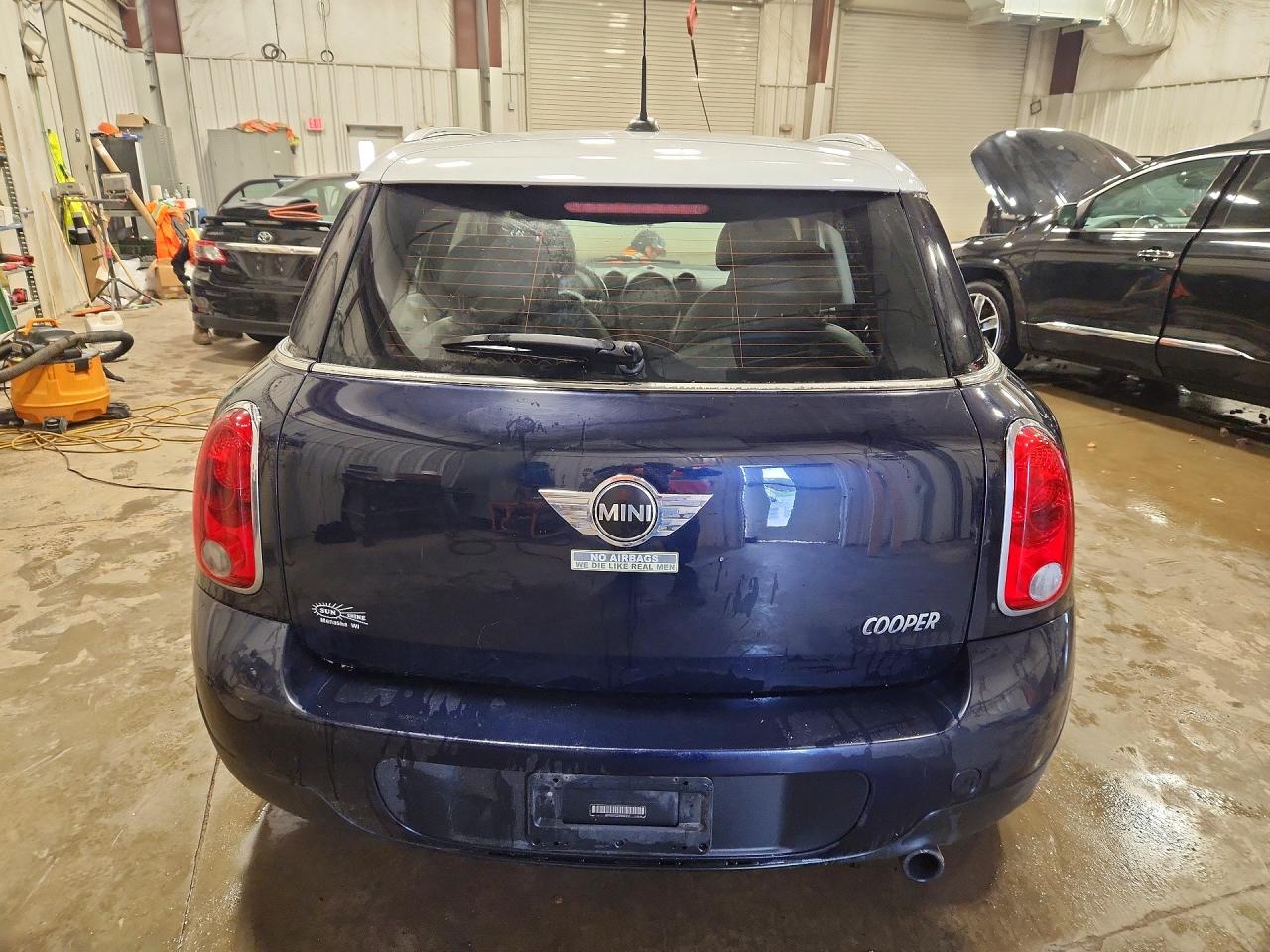 2011 Mini Cooper Countryman Black vin: WMWZB3C57BWM01245
