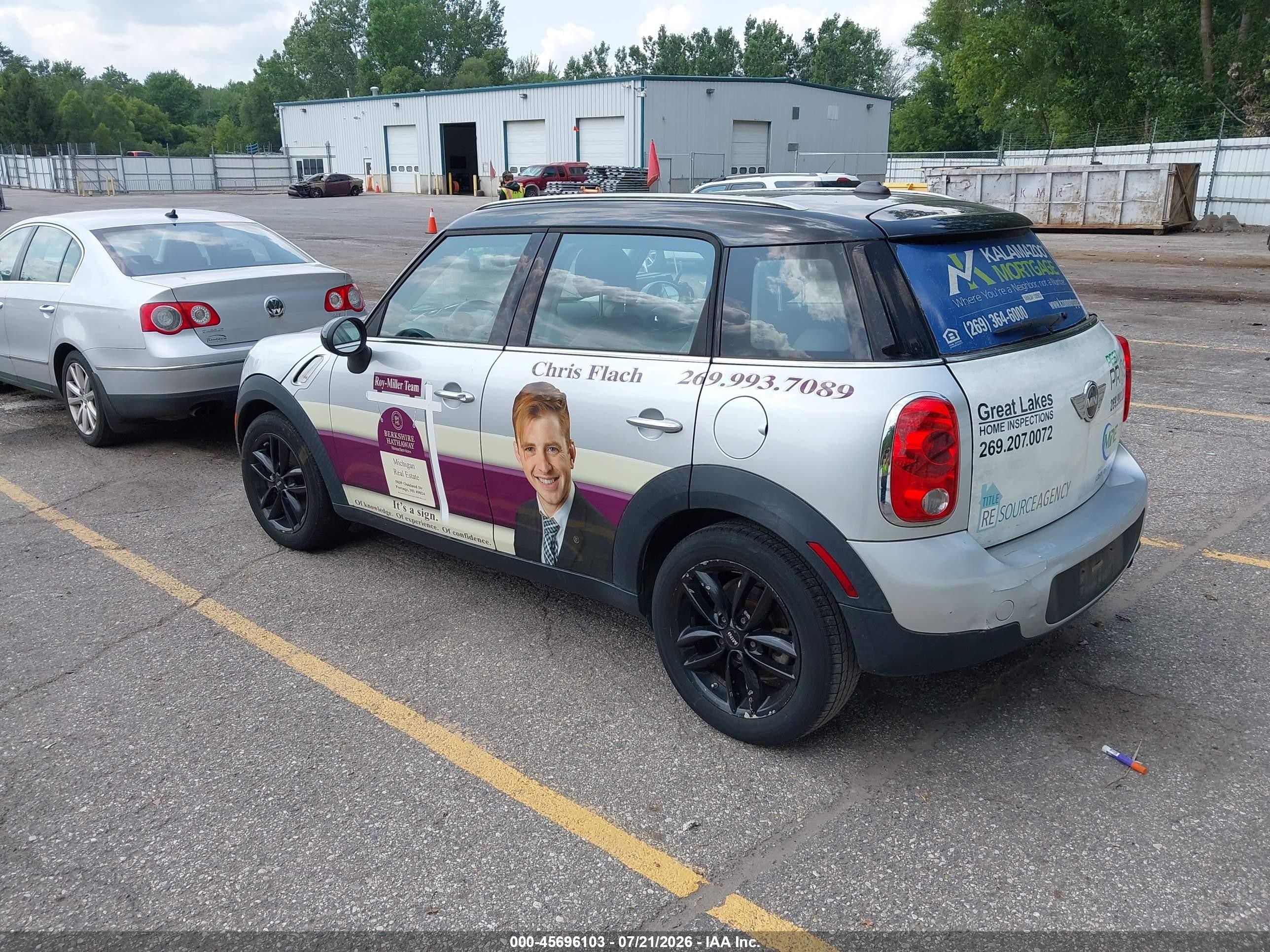 2012 Mini Cooper Countryman   Silver vin: WMWZB3C57CWM06608