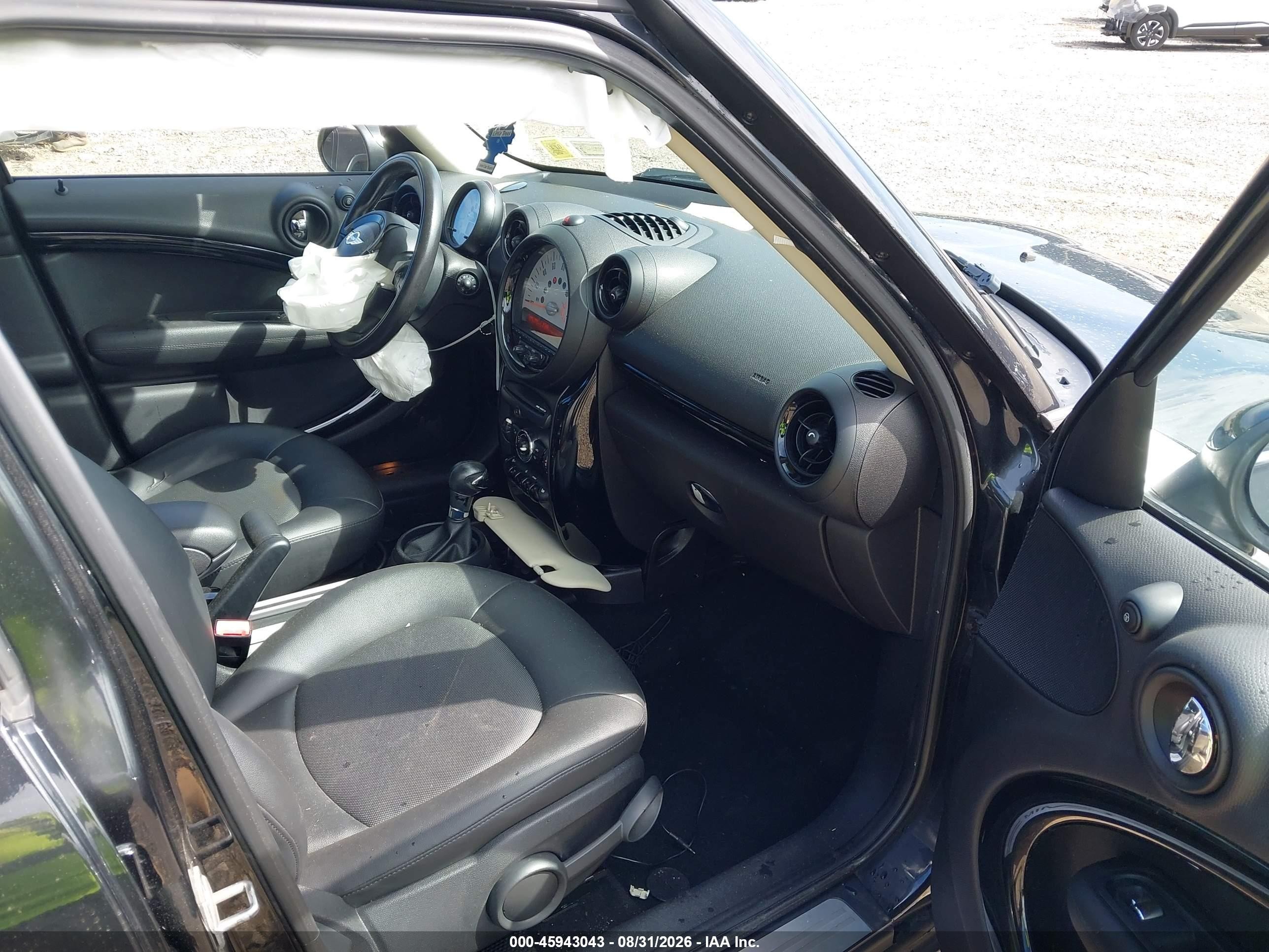 2013 Mini Countryman Cooper Black vin: WMWZB3C58DWM09146