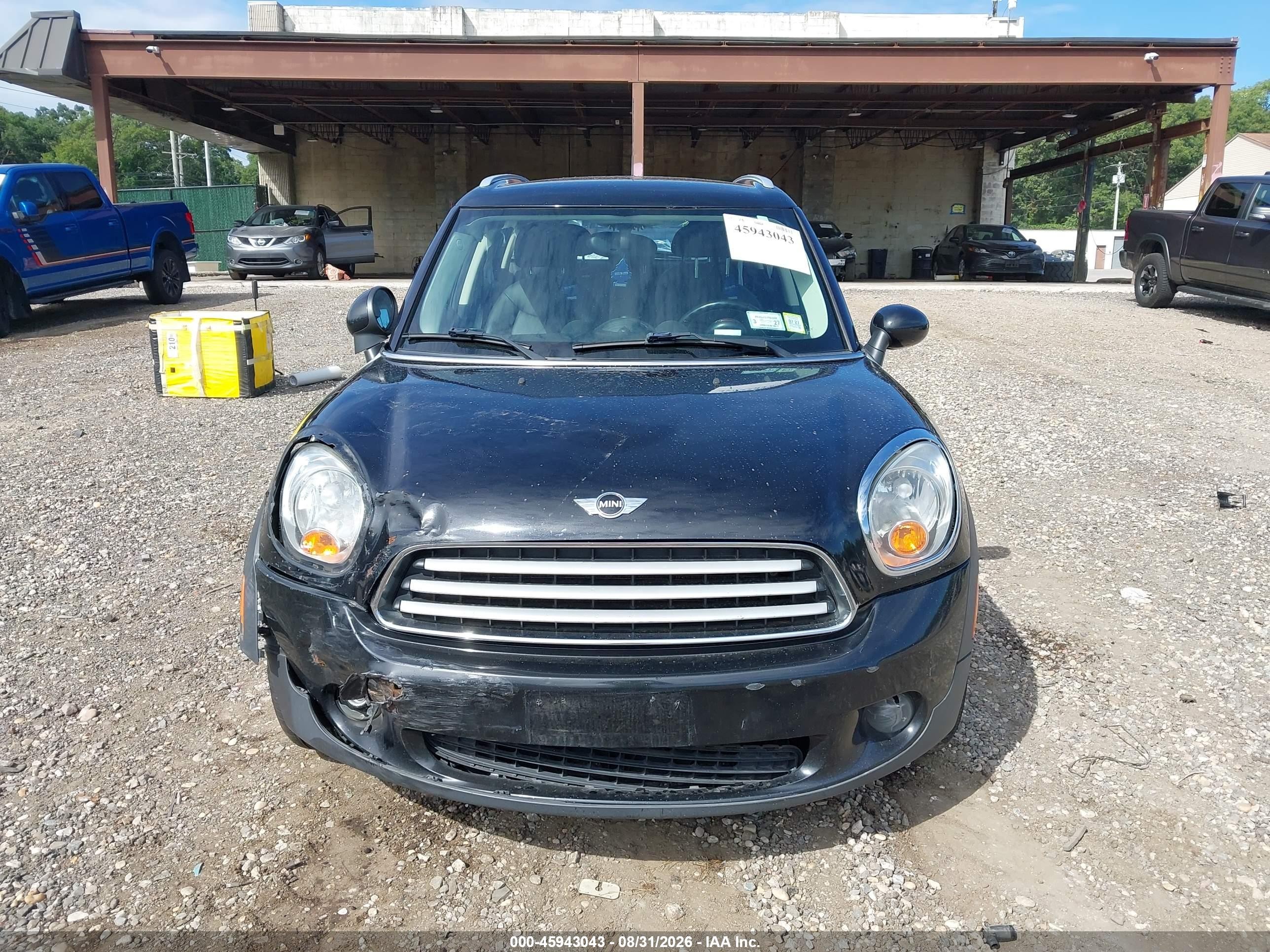 2013 Mini Countryman Cooper Black vin: WMWZB3C58DWM09146