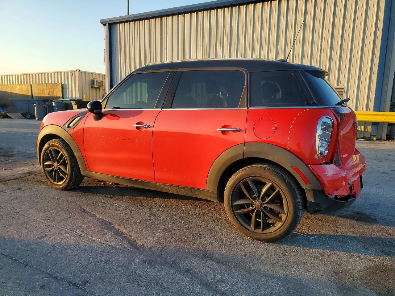 2012 Mini Cooper Countryman Red vin: WMWZB3C59CWM03094