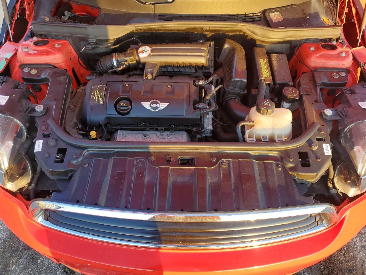 2012 Mini Cooper Countryman Red vin: WMWZB3C59CWM03094