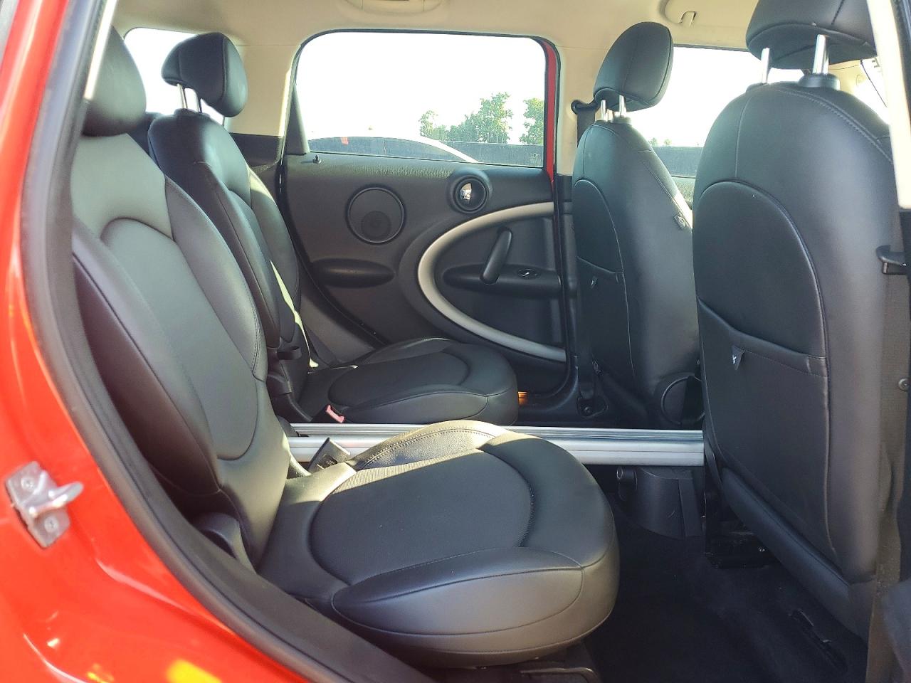 2012 Mini Cooper Countryman Red vin: WMWZB3C59CWM03094
