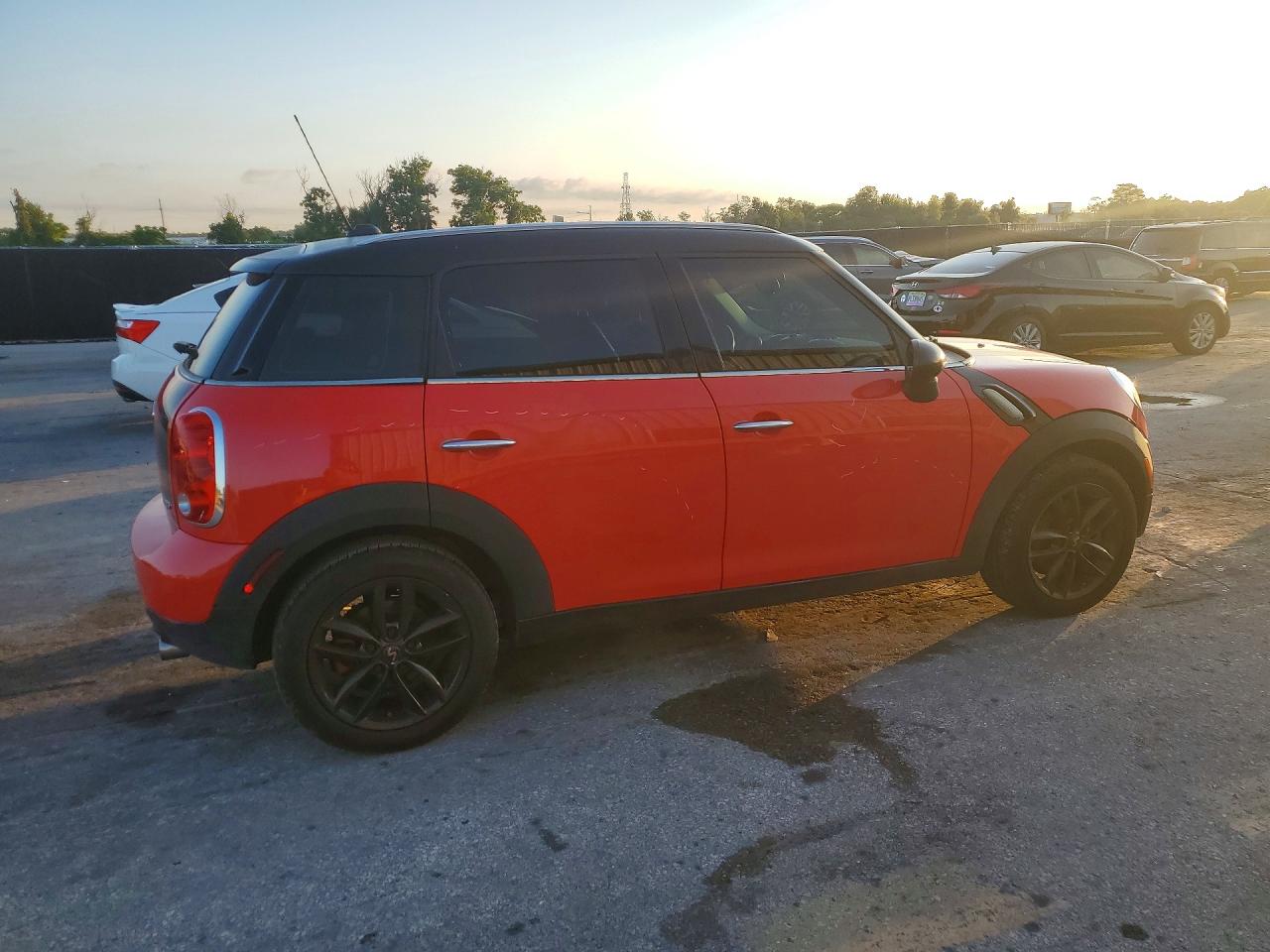 2012 Mini Cooper Countryman Red vin: WMWZB3C59CWM03094