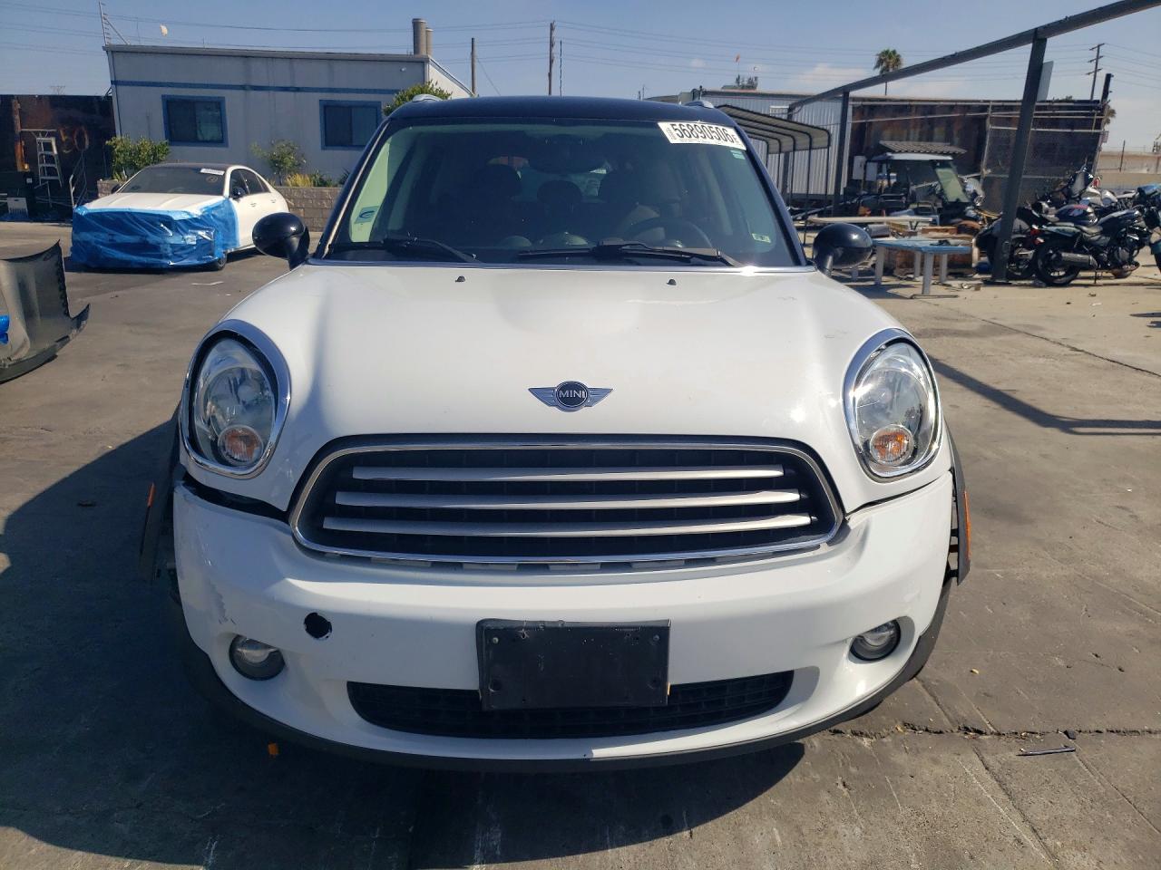 2013 Mini Cooper Countryman Белый vin: WMWZB3C59DWM08586