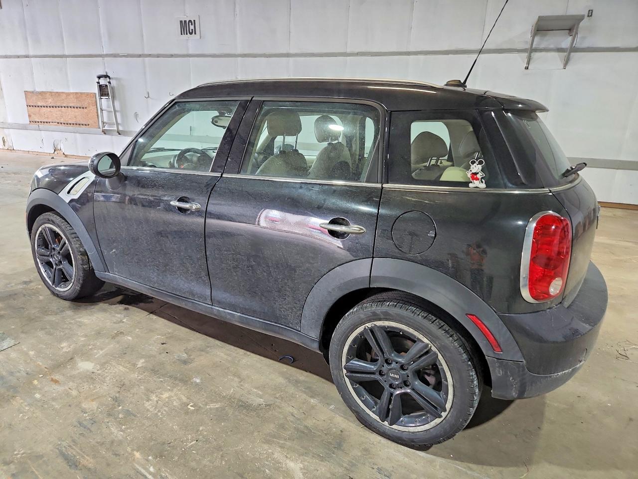 2011 Mini Cooper Countryman Black vin: WMWZB3C5XBWM00073