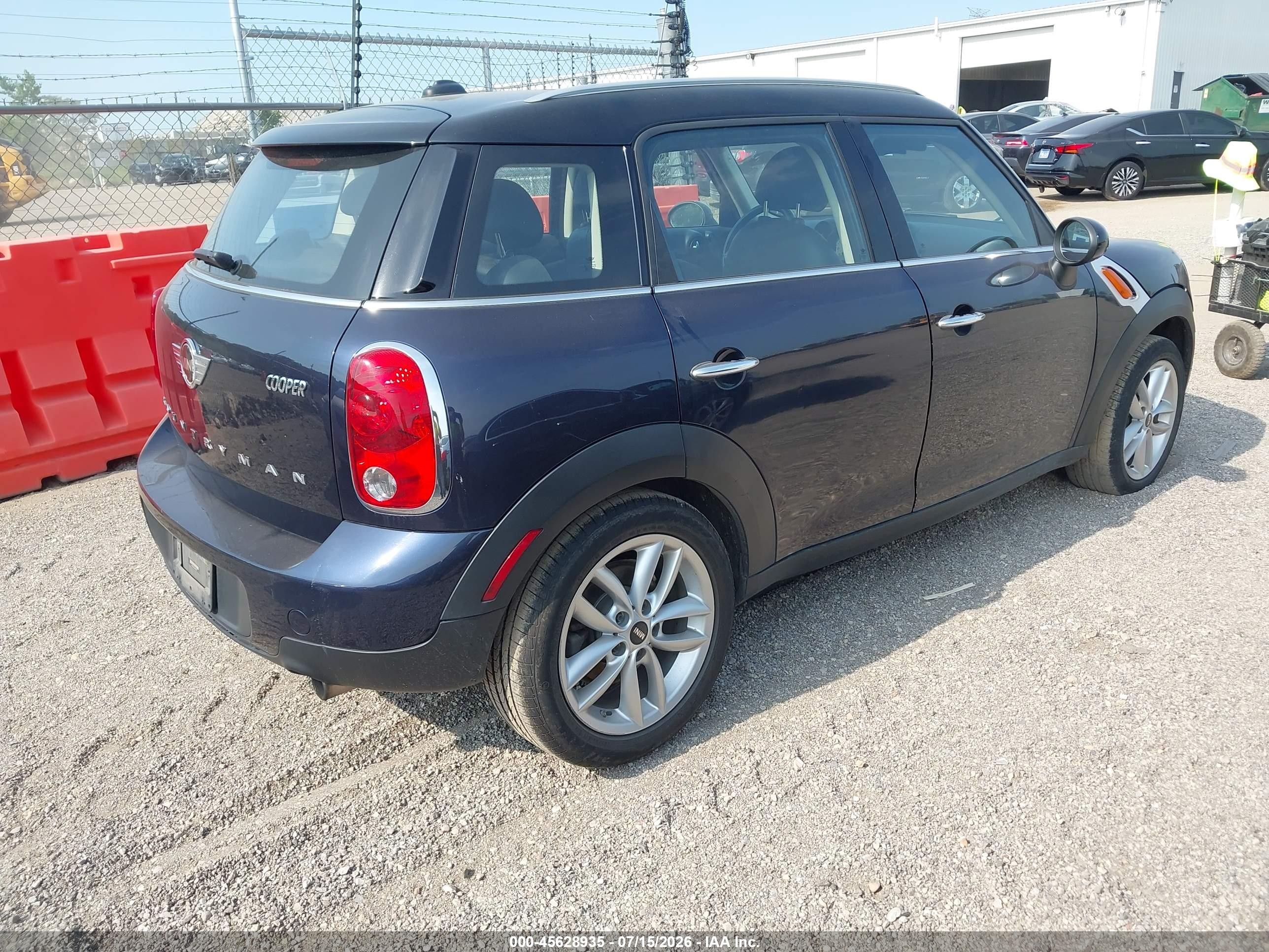 2013 Mini Countryman Cooper Black vin: WMWZB3C5XDWR36220
