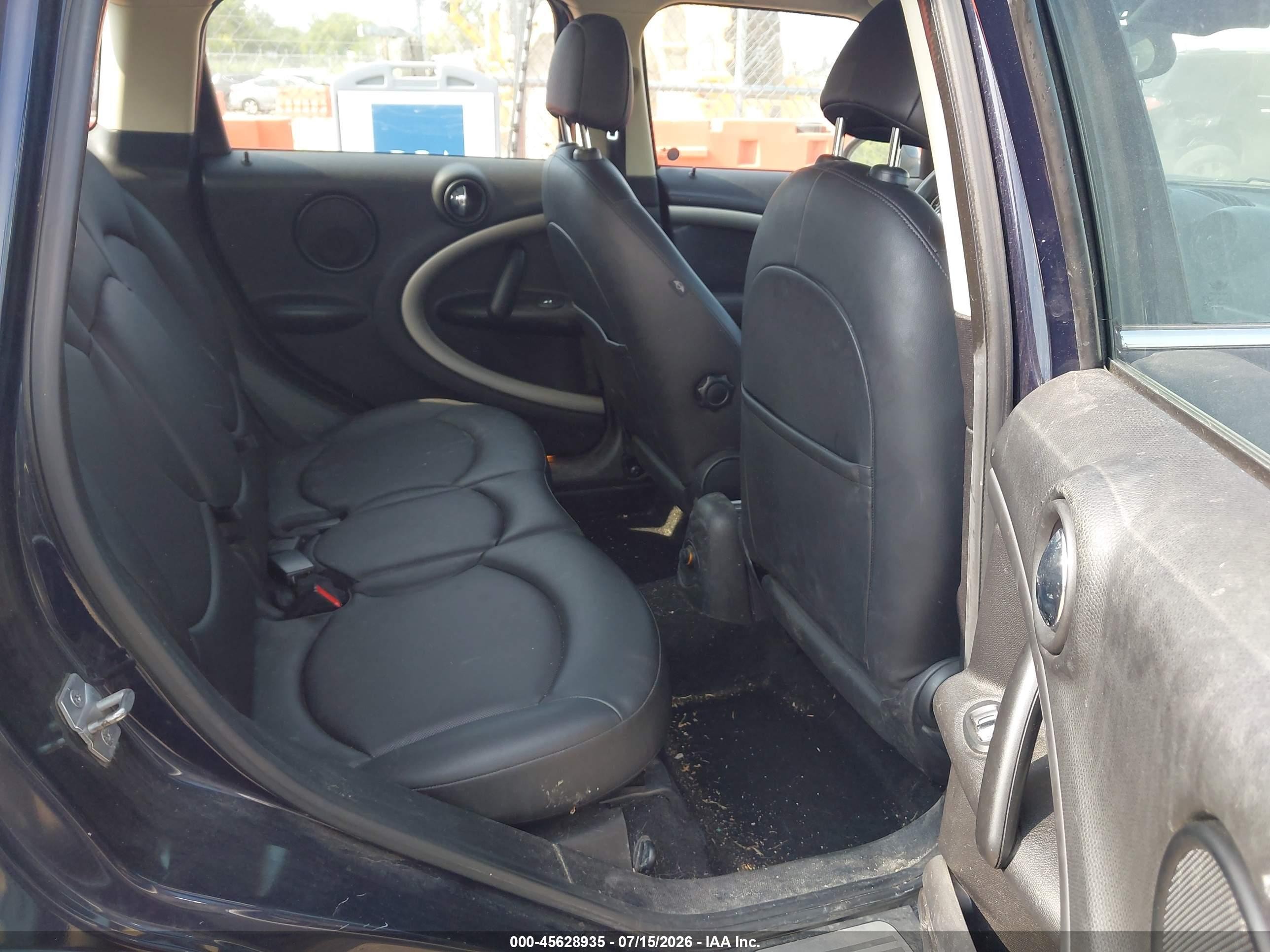 2013 Mini Countryman Cooper Black vin: WMWZB3C5XDWR36220