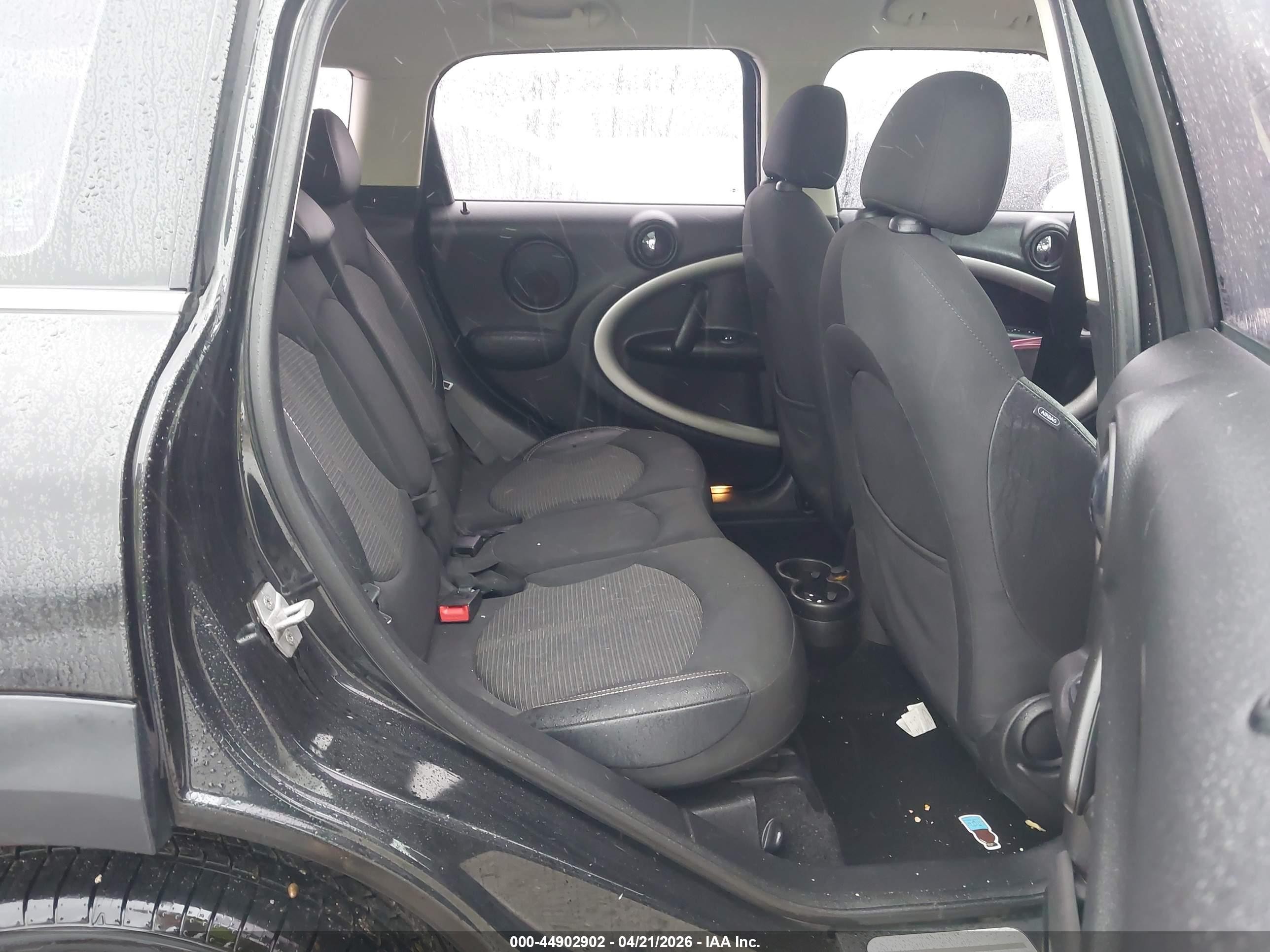 2014 Mini Countryman Cooper Black vin: WMWZB3C5XEWR39569