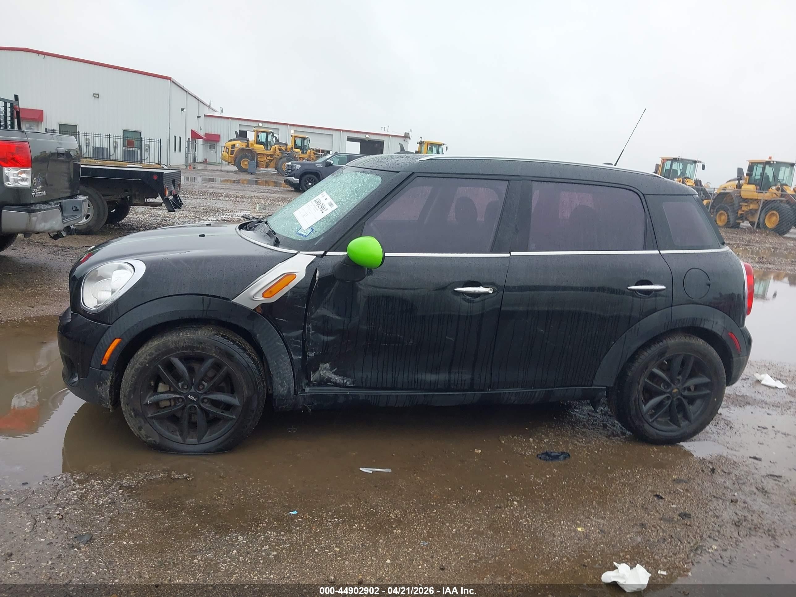 2014 Mini Countryman Cooper Black vin: WMWZB3C5XEWR39569