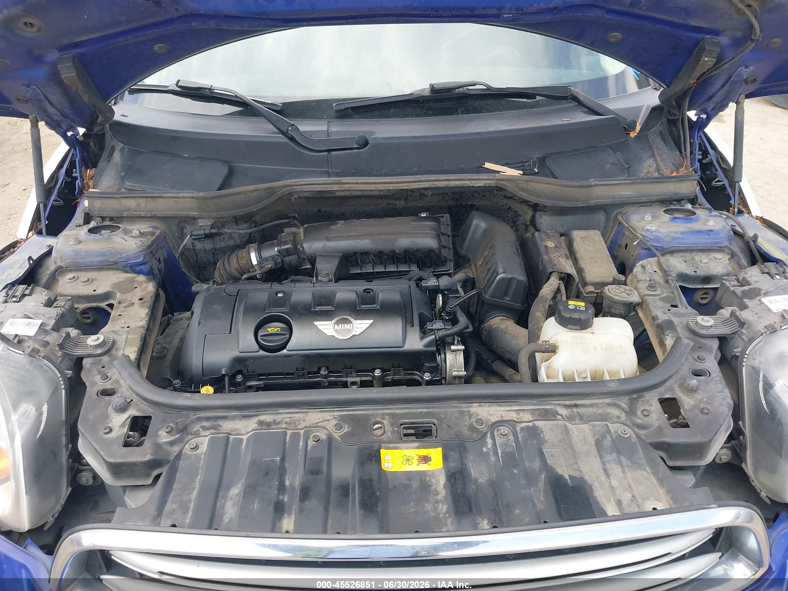 2015 Mini Countryman Cooper Blue vin: WMWZB3C5XFWR42747
