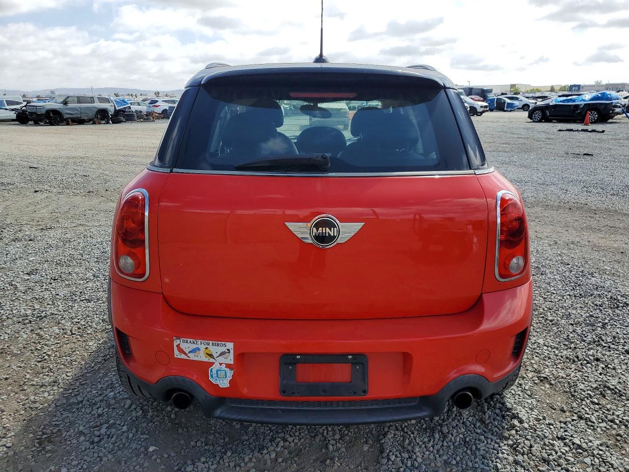 2012 Mini Cooper S Countryman Red vin: WMWZC3C50CWL85629