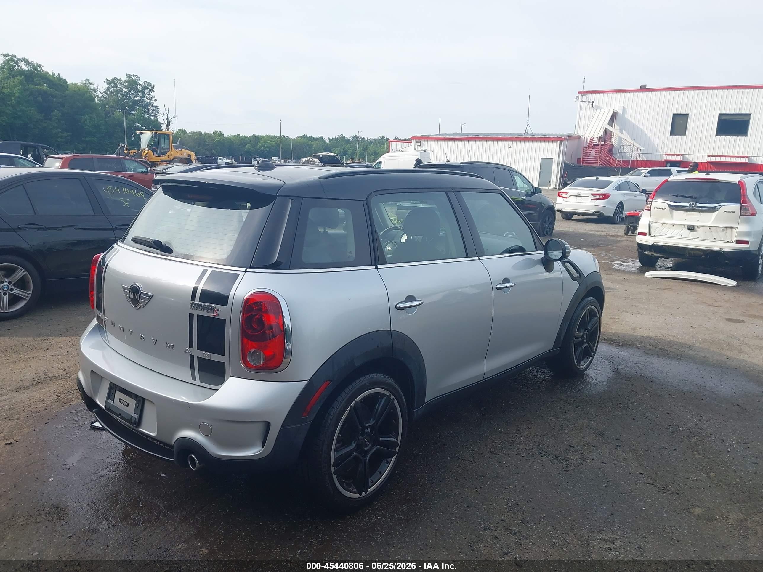 2013 Mini Countryman Cooper S Silver vin: WMWZC3C50DWP23631