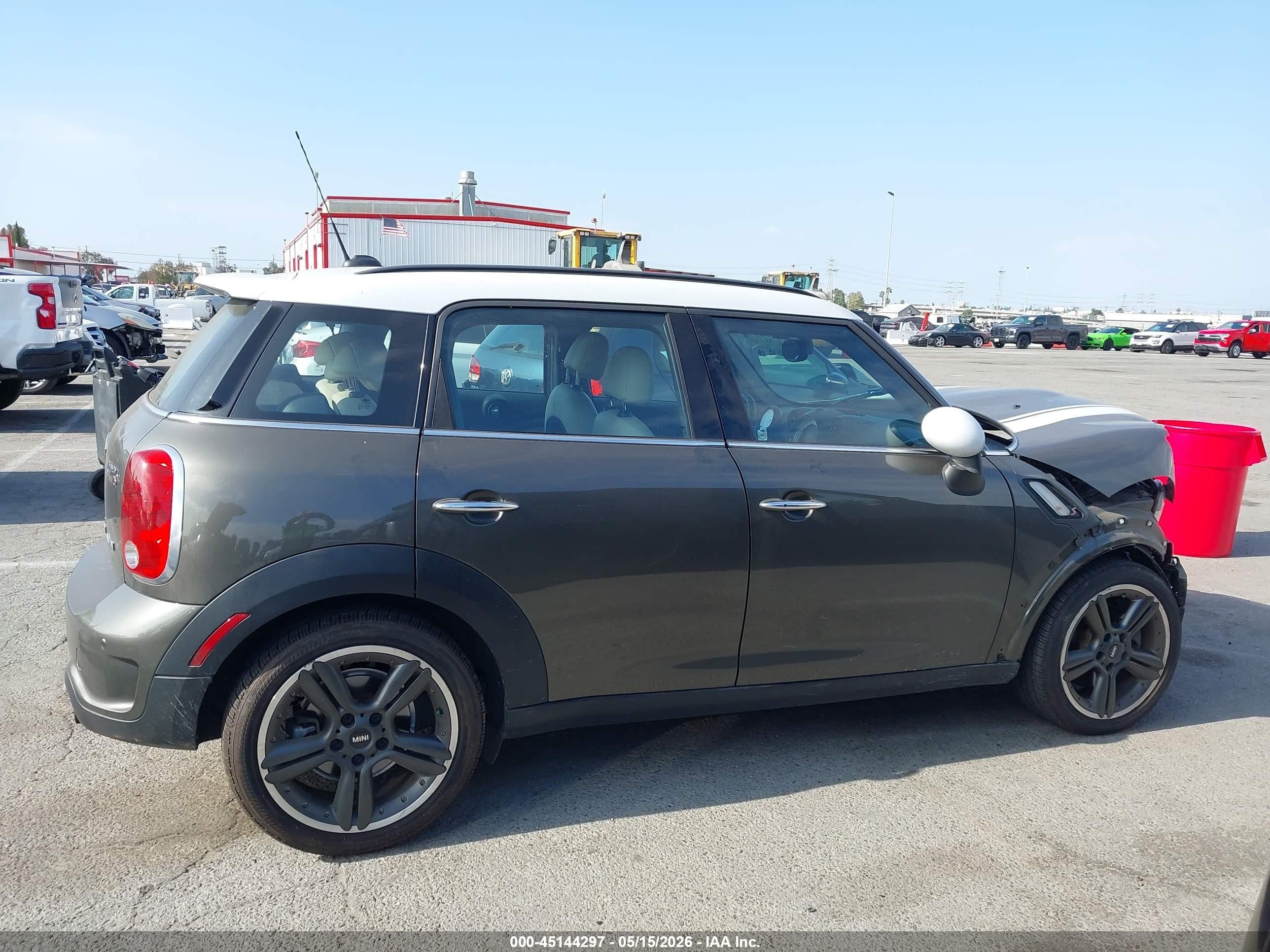 2014 Mini Countryman Cooper S Зеленый vin: WMWZC3C50EWP27745