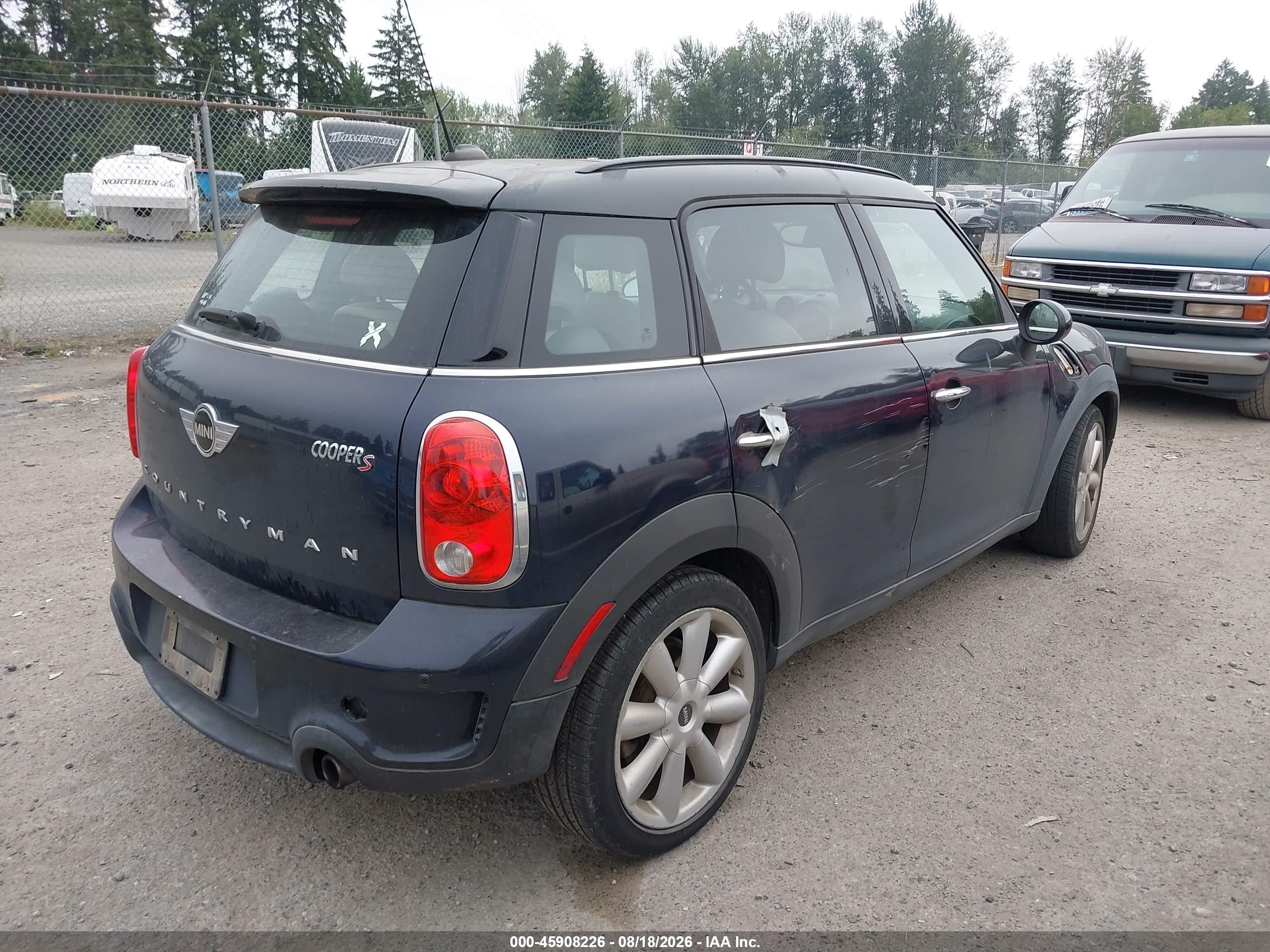 2014 Mini Countryman Cooper S Dark Blue vin: WMWZC3C50EWP29480