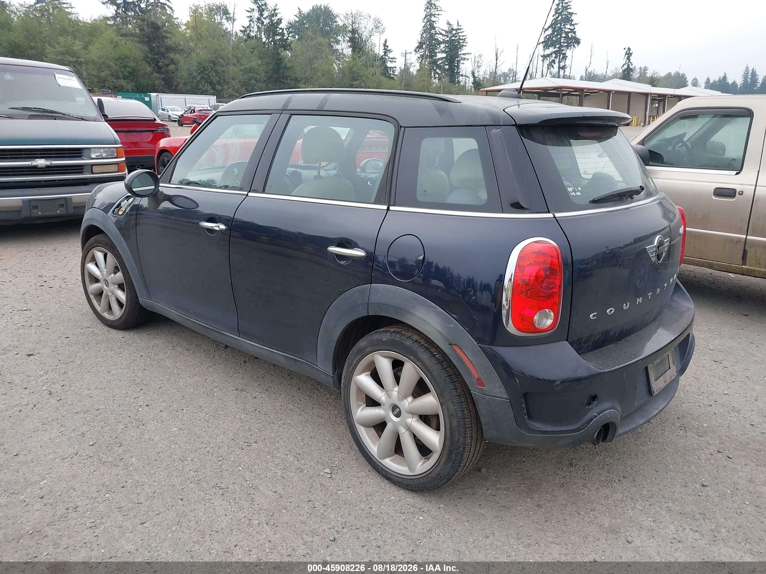2014 Mini Countryman Cooper S Dark Blue vin: WMWZC3C50EWP29480