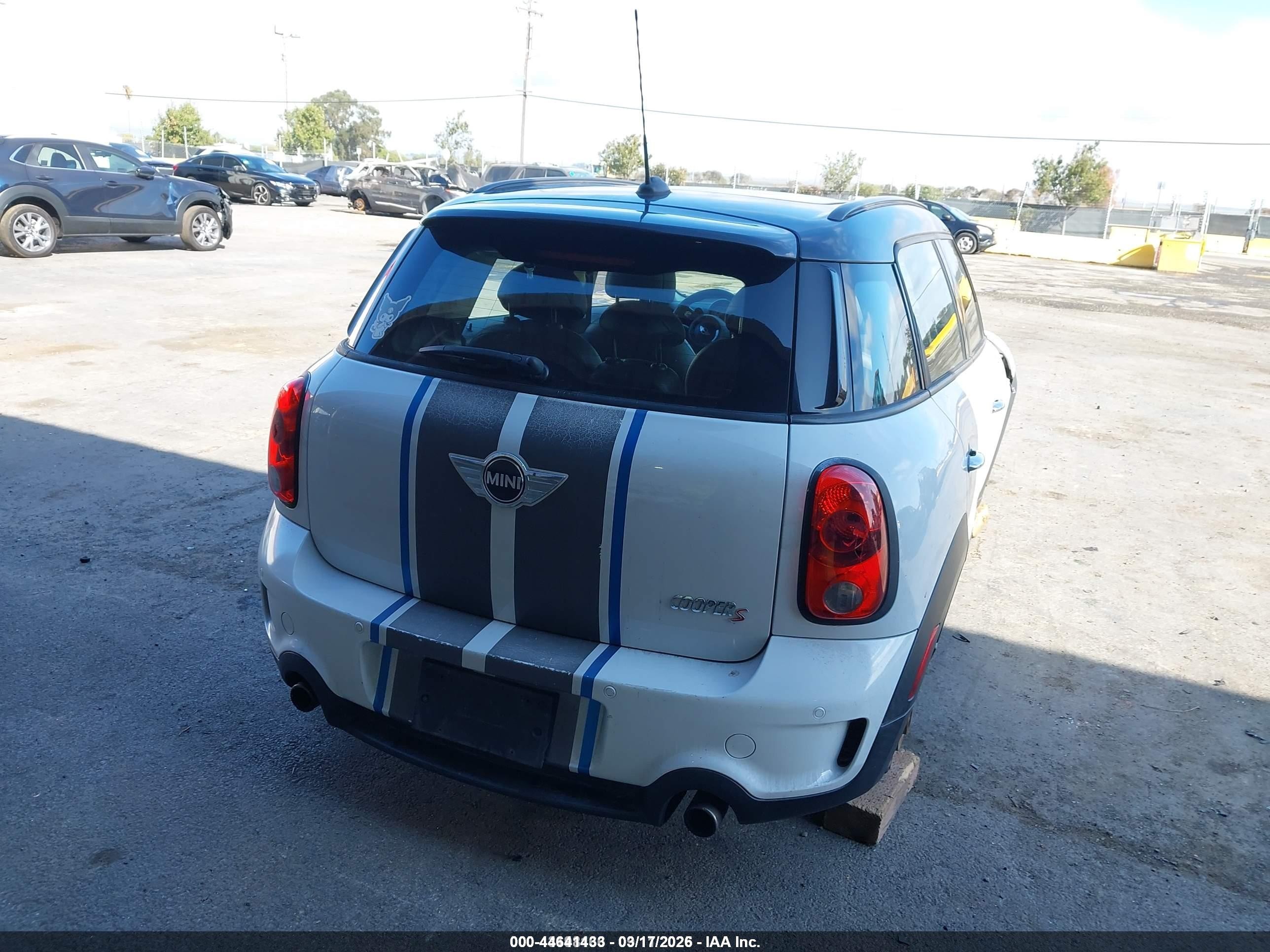 2013 Mini Countryman Cooper S Белый vin: WMWZC3C51DWP20494