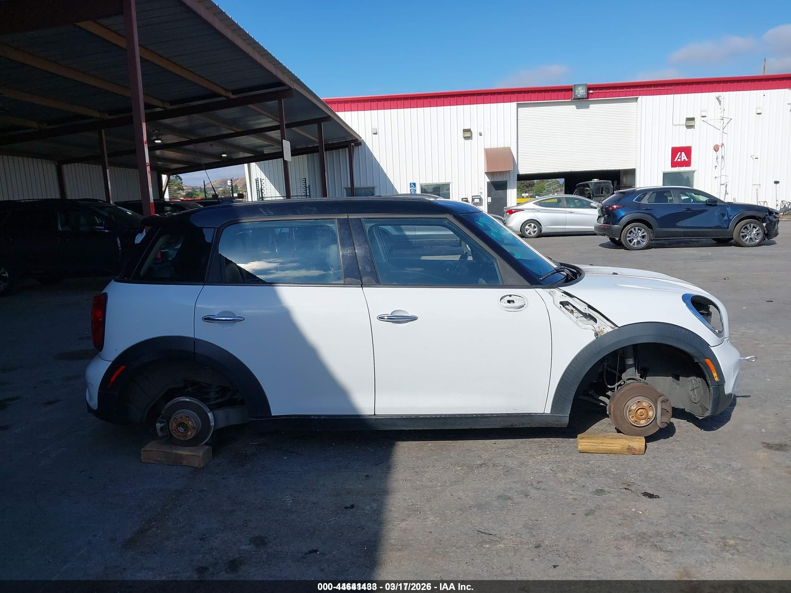 2013 Mini Countryman Cooper S Белый vin: WMWZC3C51DWP20494