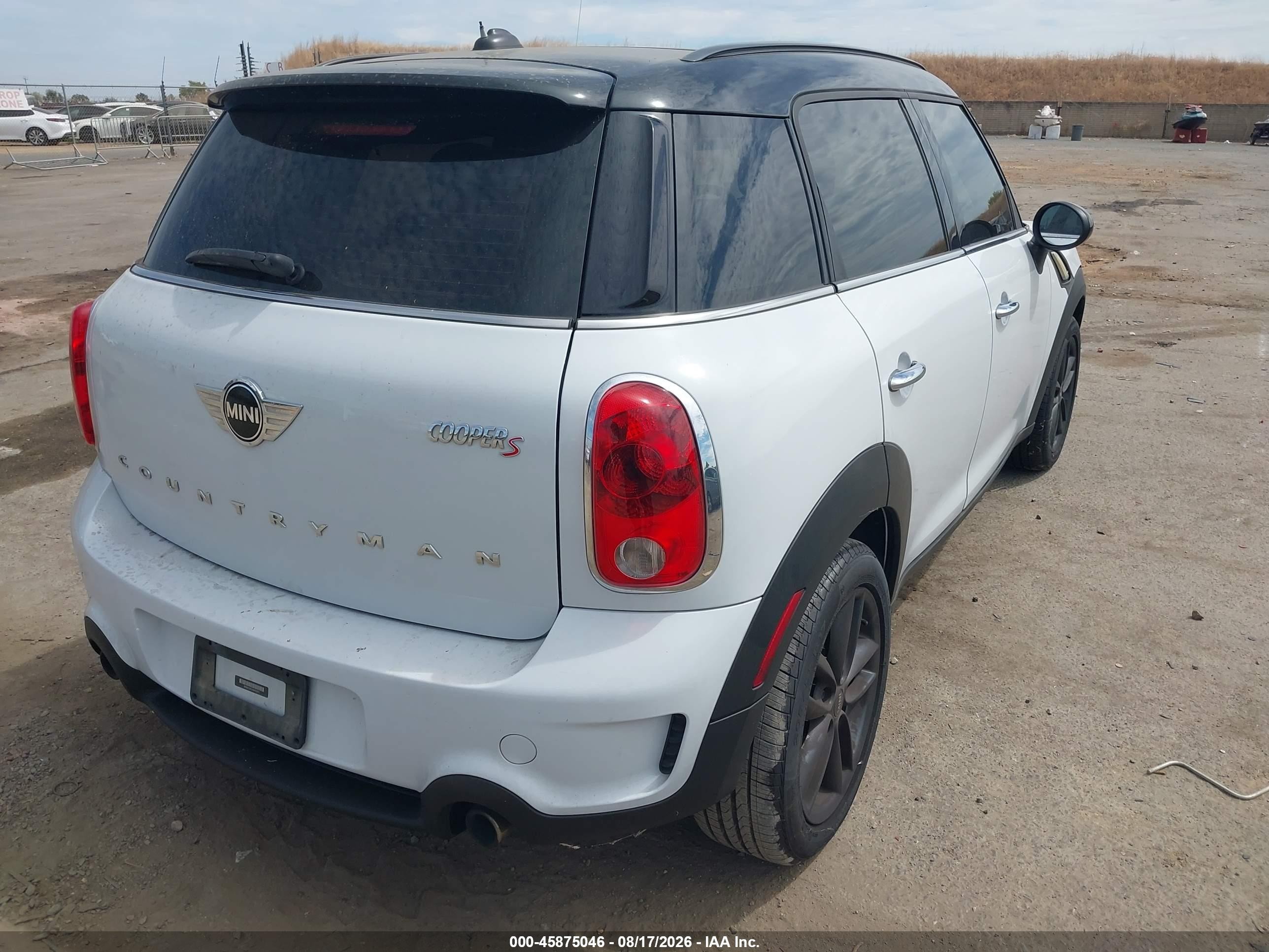 2014 Mini Countryman Cooper S White vin: WMWZC3C51EWP25857