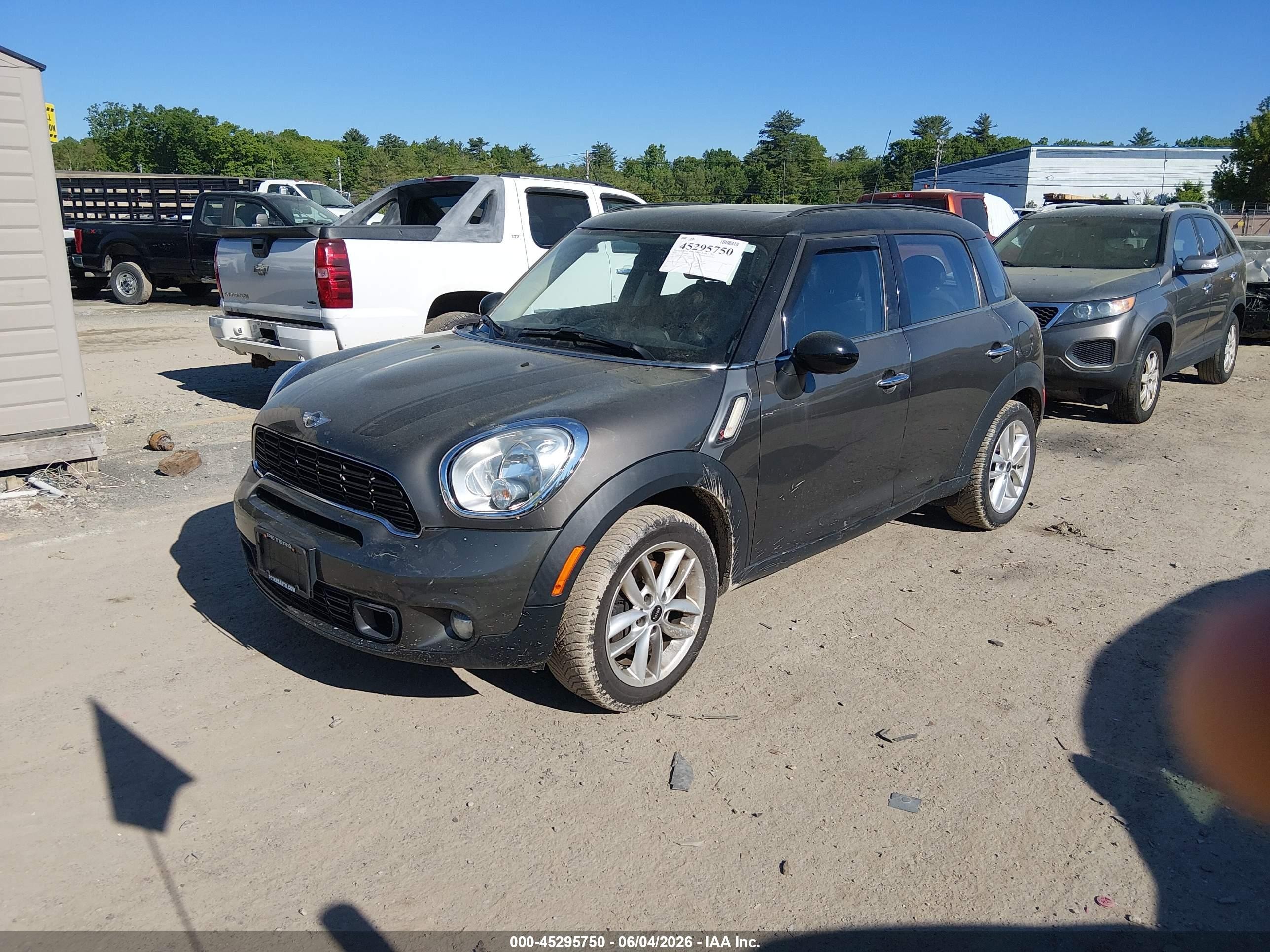 2012 Mini Cooper S Countryman   Black vin: WMWZC3C52CWL82442