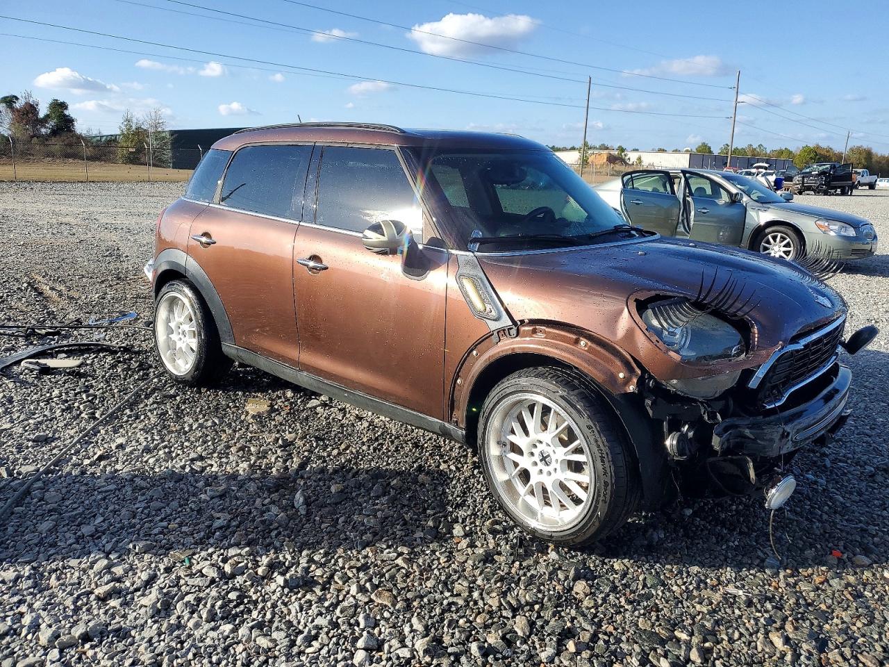 2013 Mini Cooper S Countryman Brown vin: WMWZC3C52DWP51074
