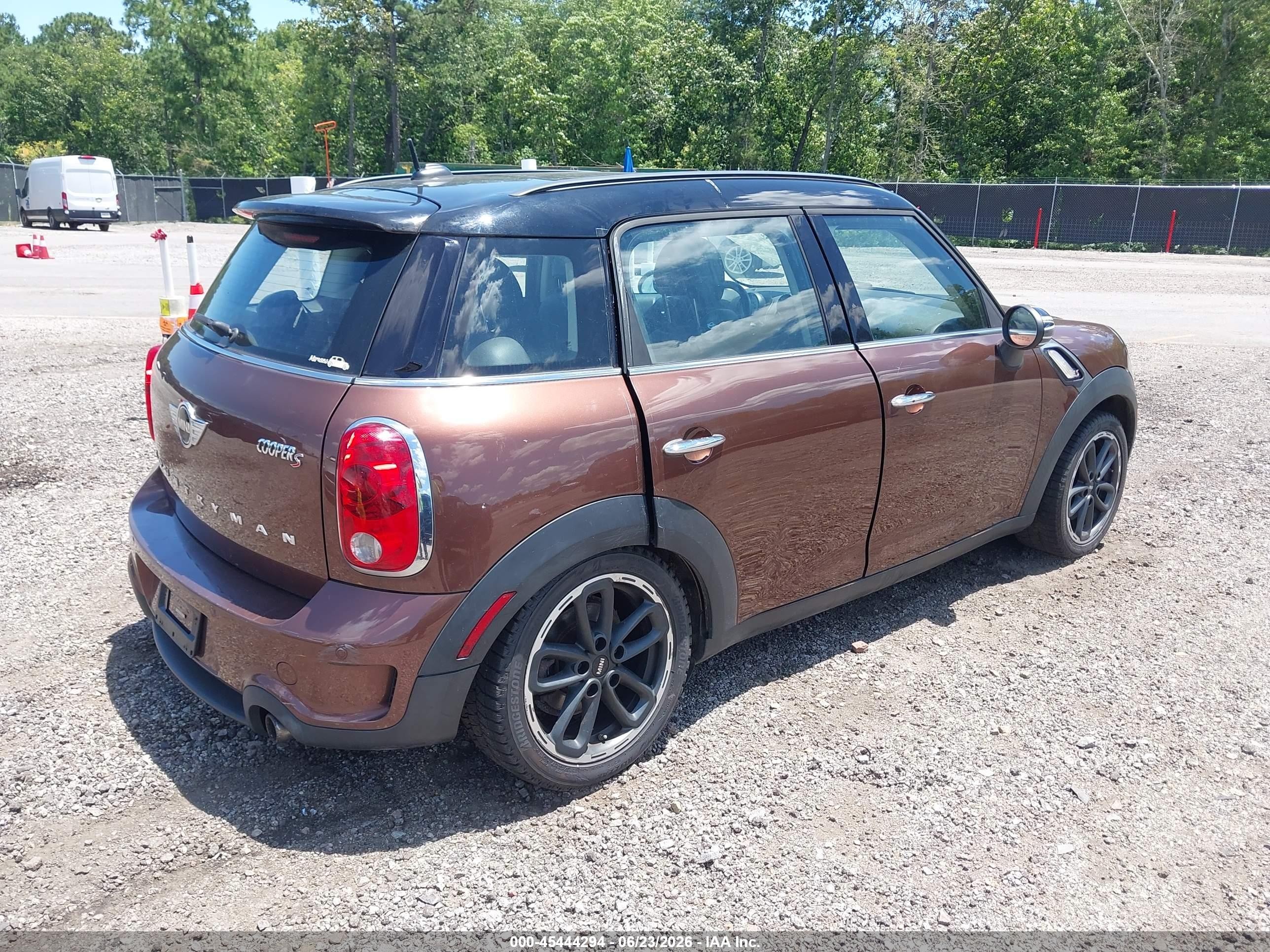 2014 Mini Countryman Cooper S Brown vin: WMWZC3C52EWP25396