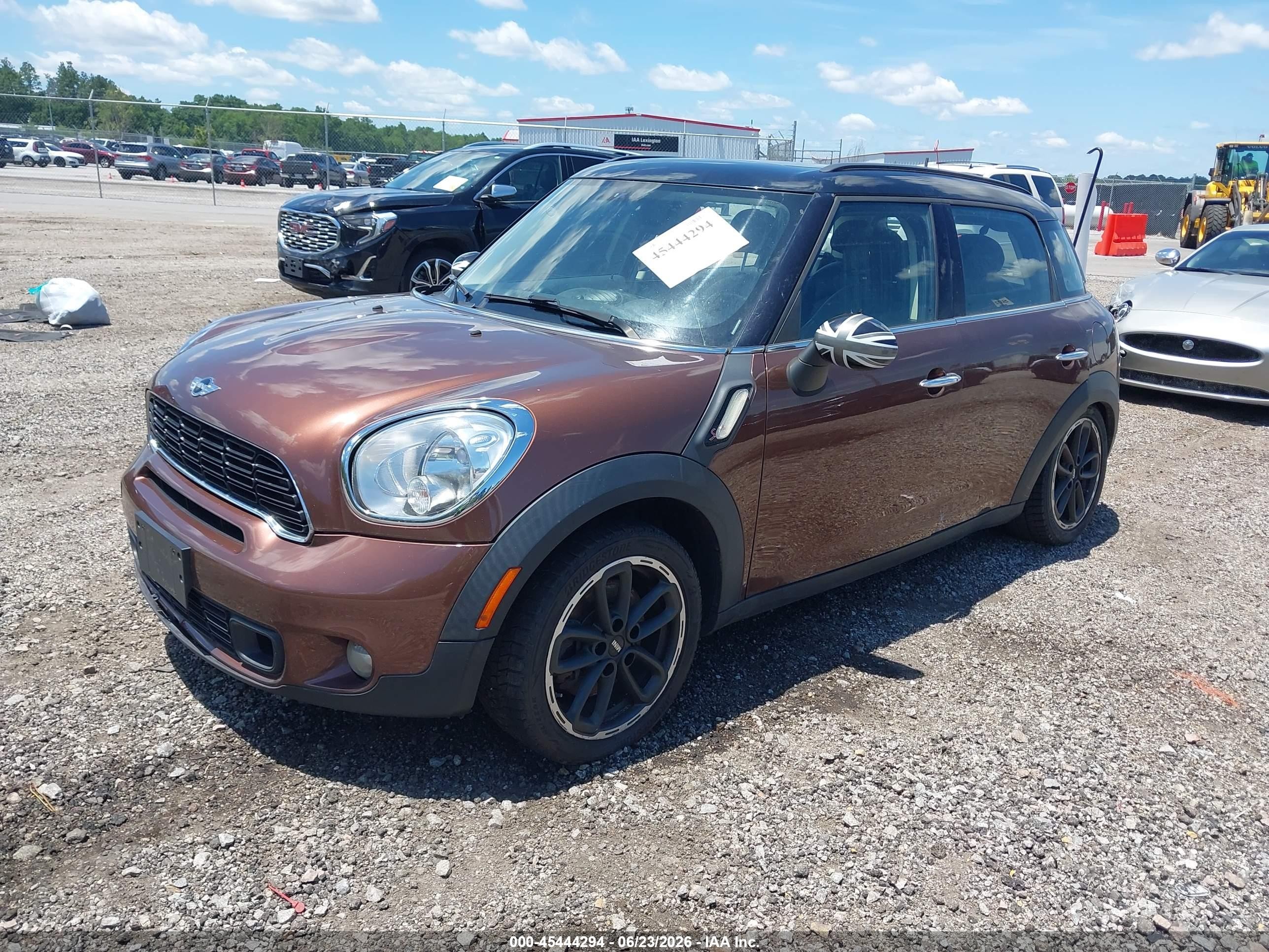 2014 Mini Countryman Cooper S Brown vin: WMWZC3C52EWP25396