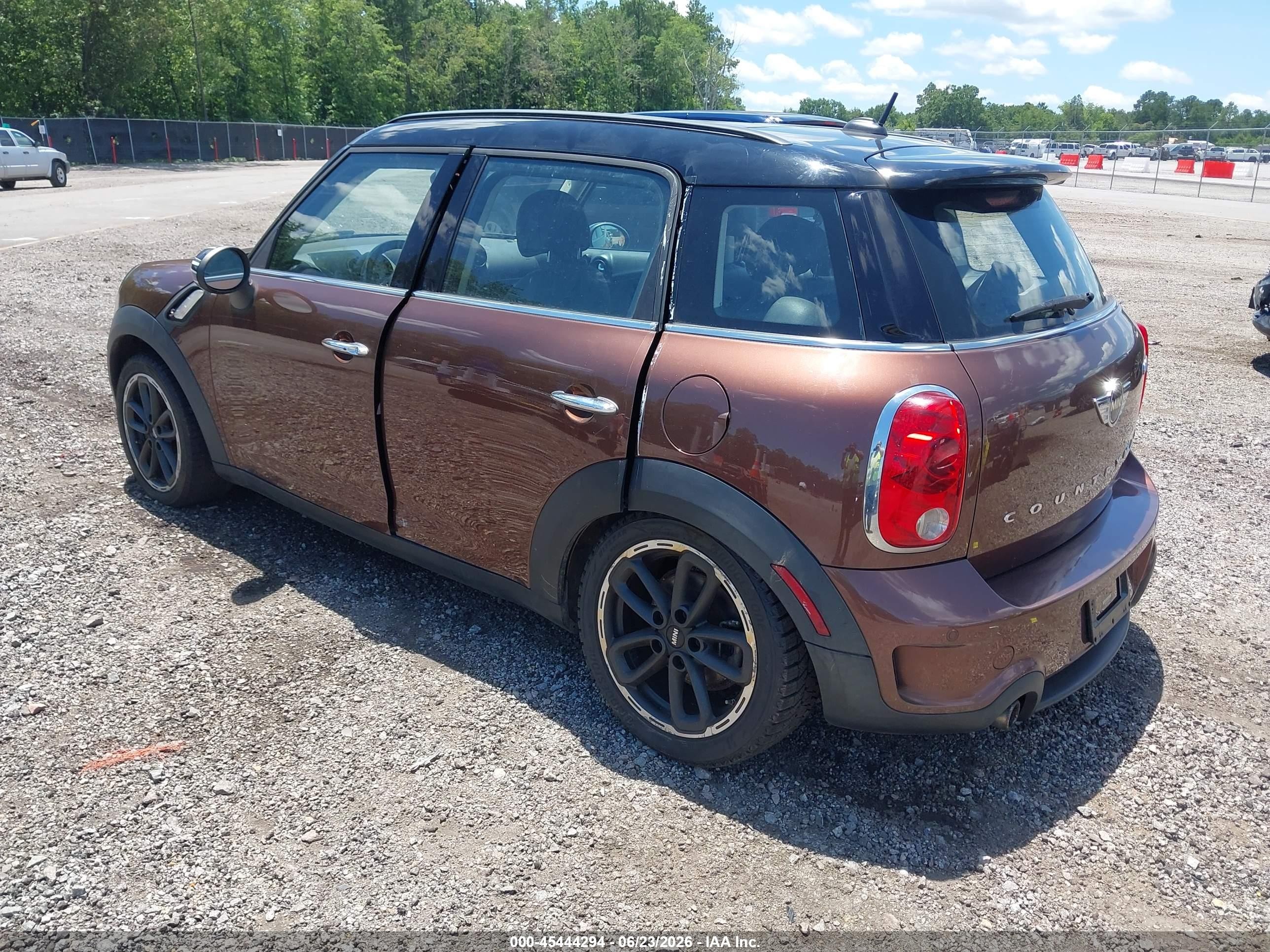2014 Mini Countryman Cooper S Brown vin: WMWZC3C52EWP25396