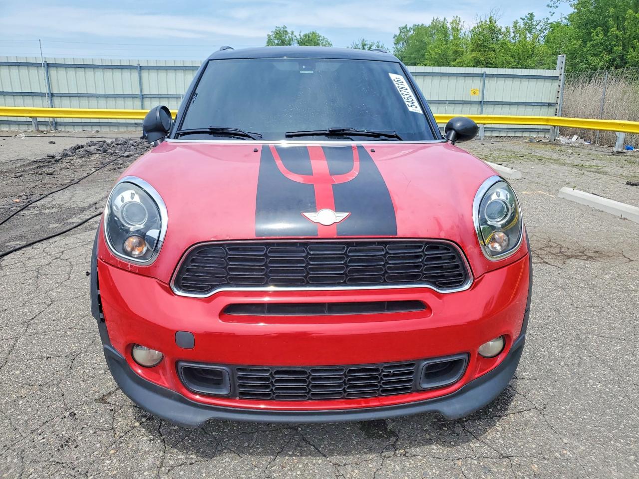 2014 Mini Cooper S Countryman Red vin: WMWZC3C52EWP52582
