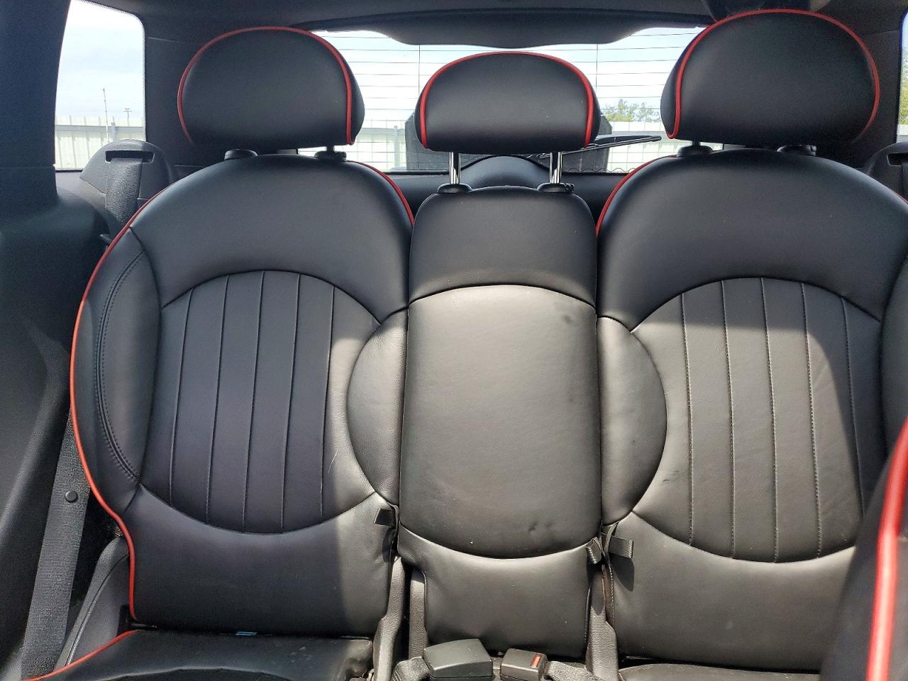 2014 Mini Cooper S Countryman Red vin: WMWZC3C52EWP52582