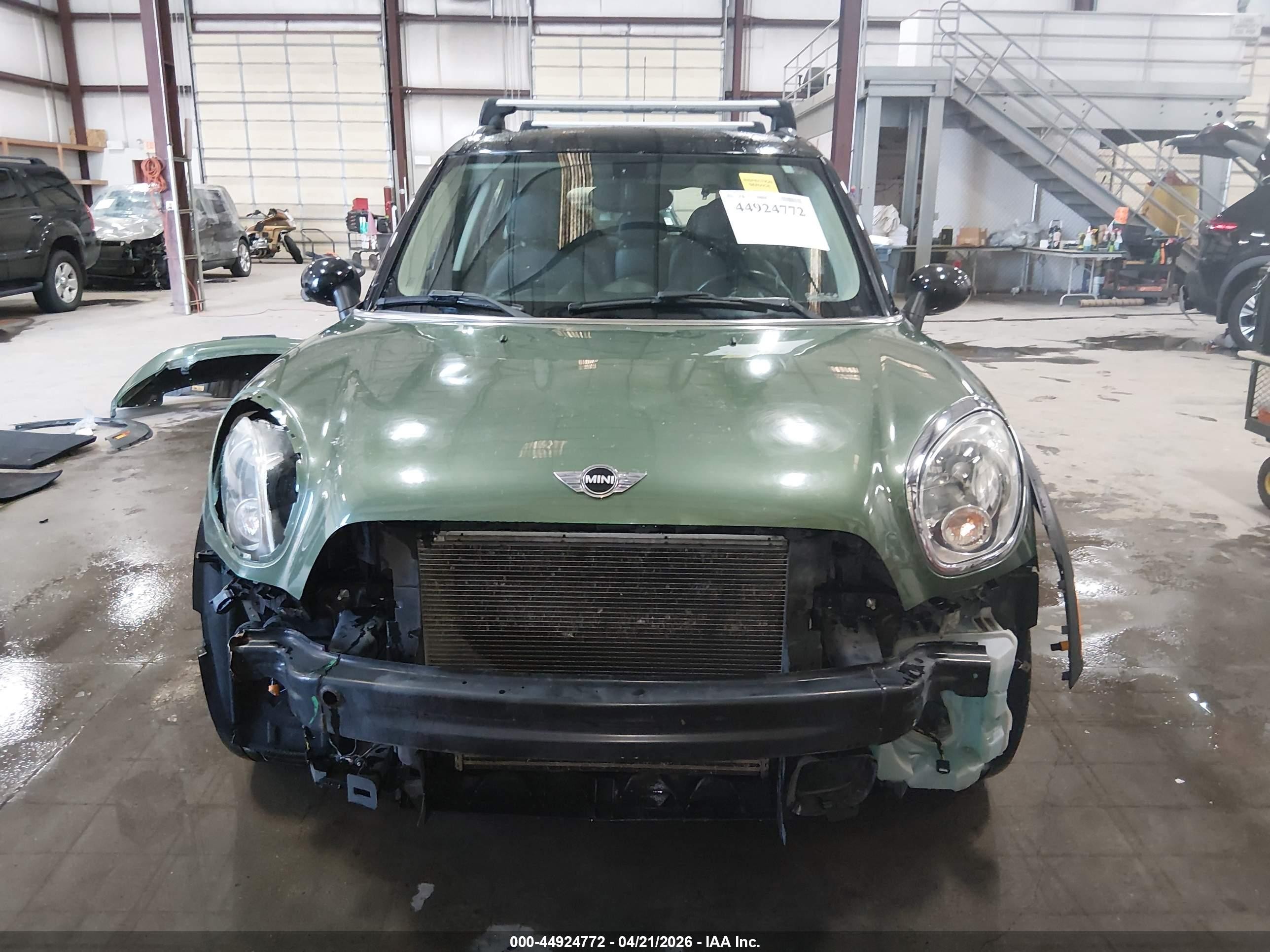 2015 Mini Countryman Cooper S Green vin: WMWZC3C52FWT02495