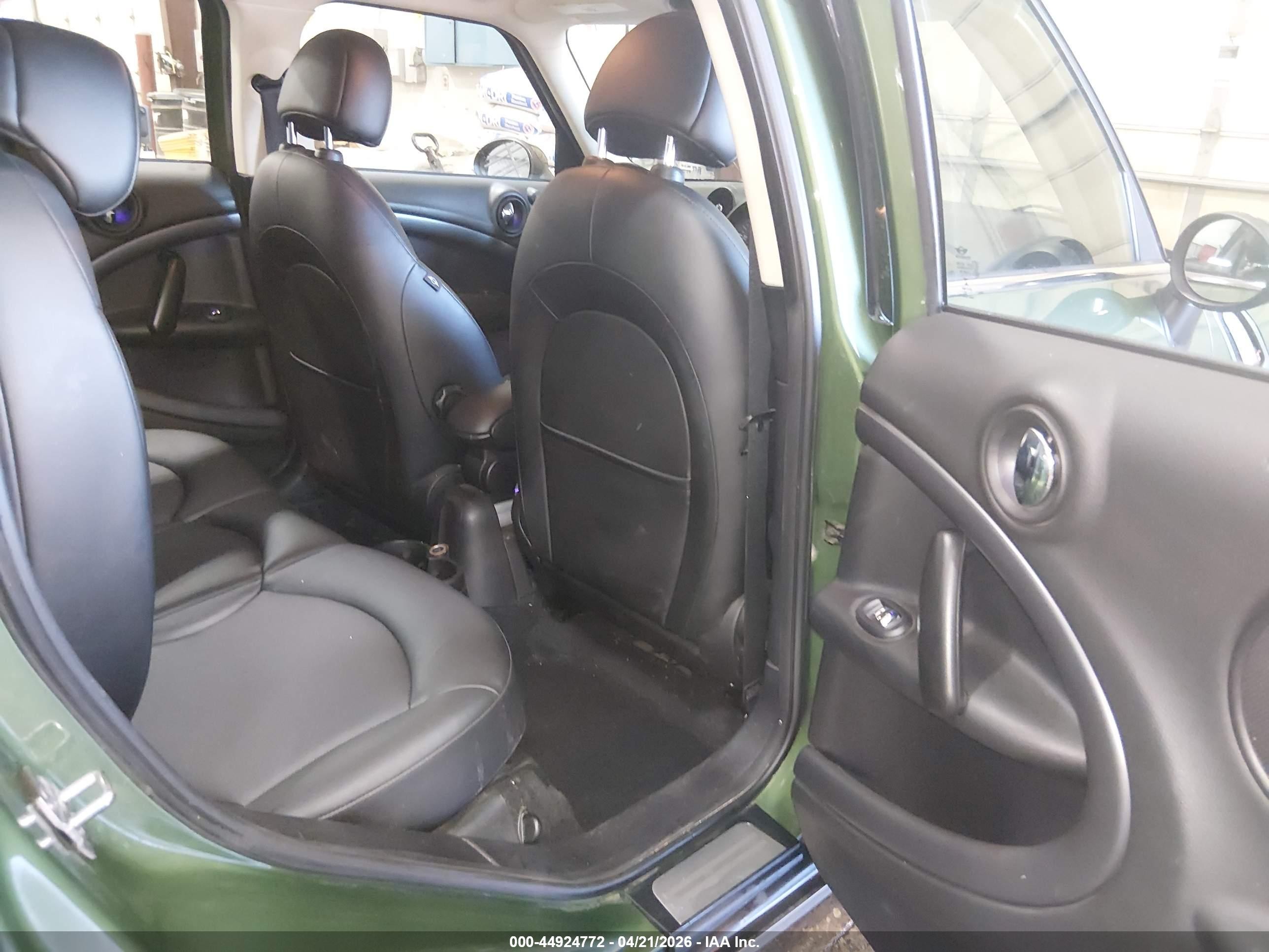 2015 Mini Countryman Cooper S Green vin: WMWZC3C52FWT02495