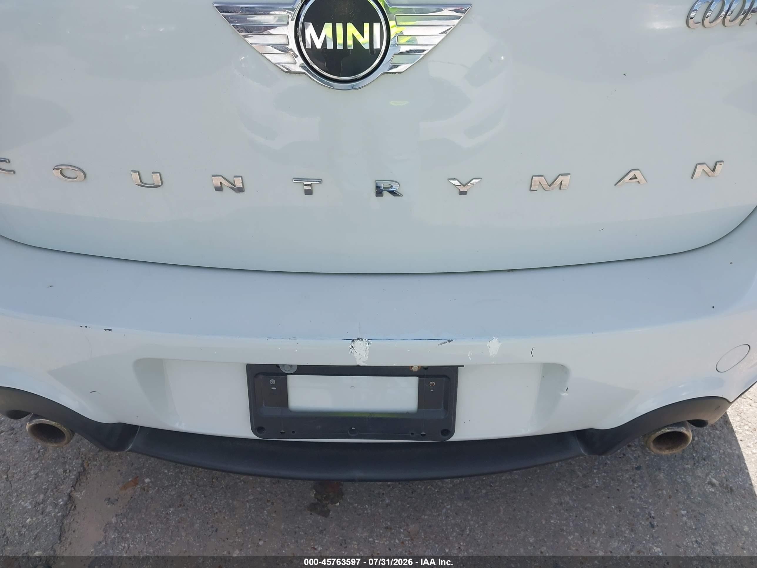 2013 Mini Countryman Cooper S White vin: WMWZC3C53DWP51178